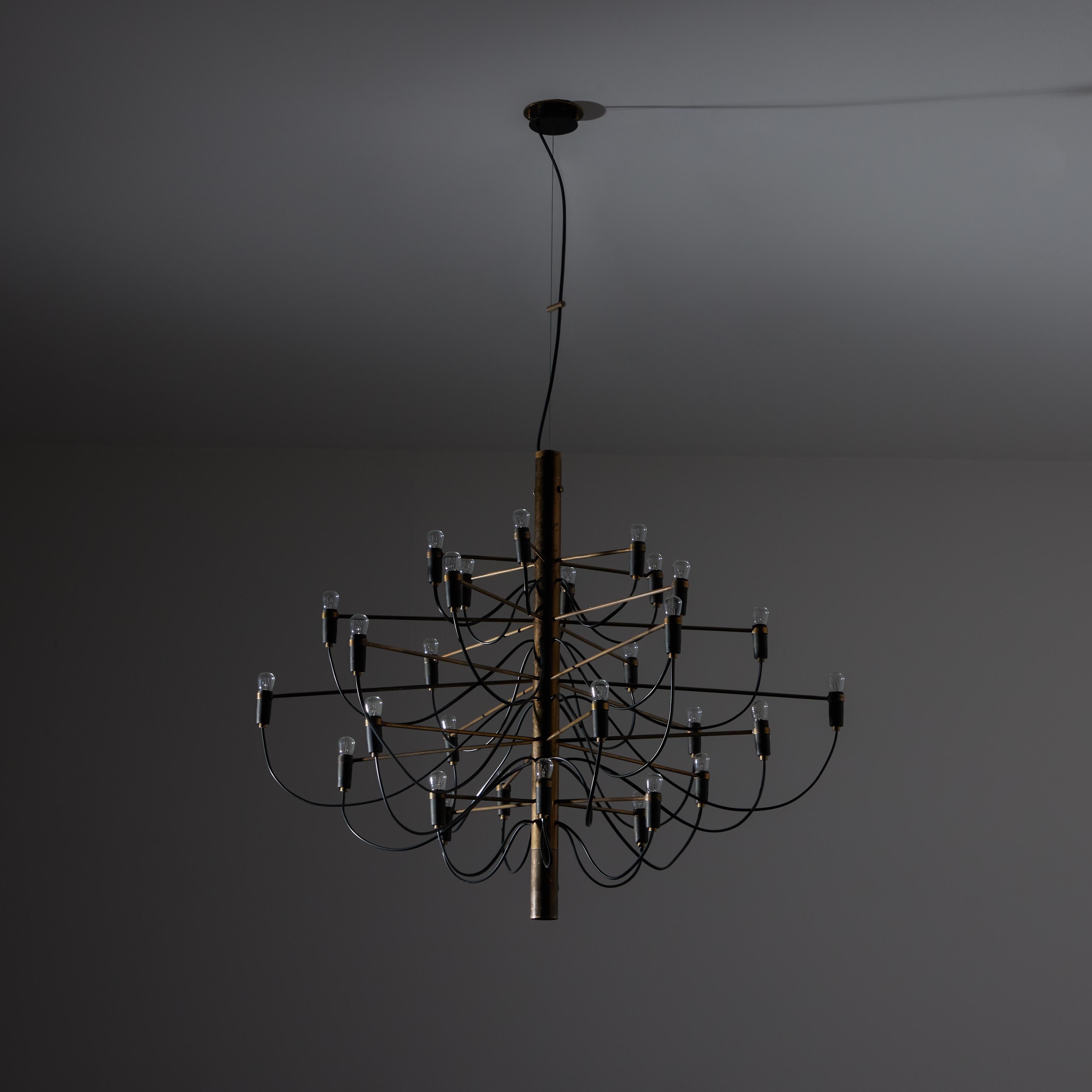 Mid-Century moderno Raro lampadario modello 2097 in prima edizione di Gino Sarfatti for Arteluce in vendita