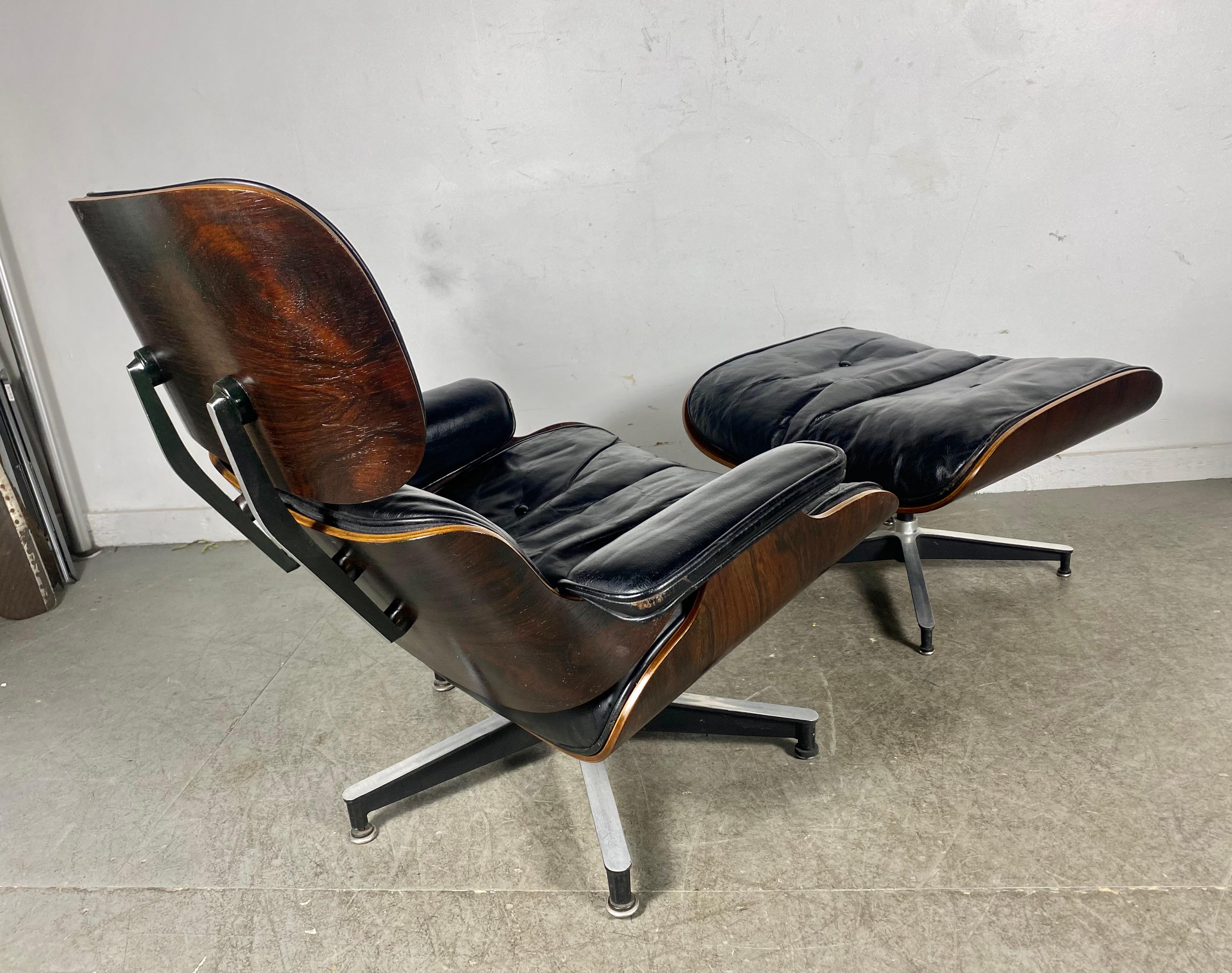 Rare 1st Generation Eames Lounge Chair and Ottoman, Brazilian Rosewood, Leather In Good Condition In Buffalo, NY