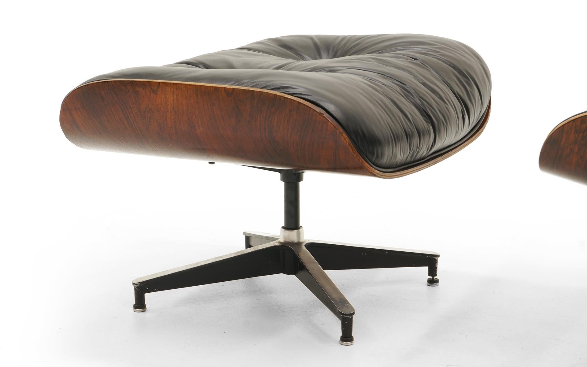 Mid-20th Century Rare 1st Series Eames Lounge Chair and Ottoman. Rosewood and Black Leather