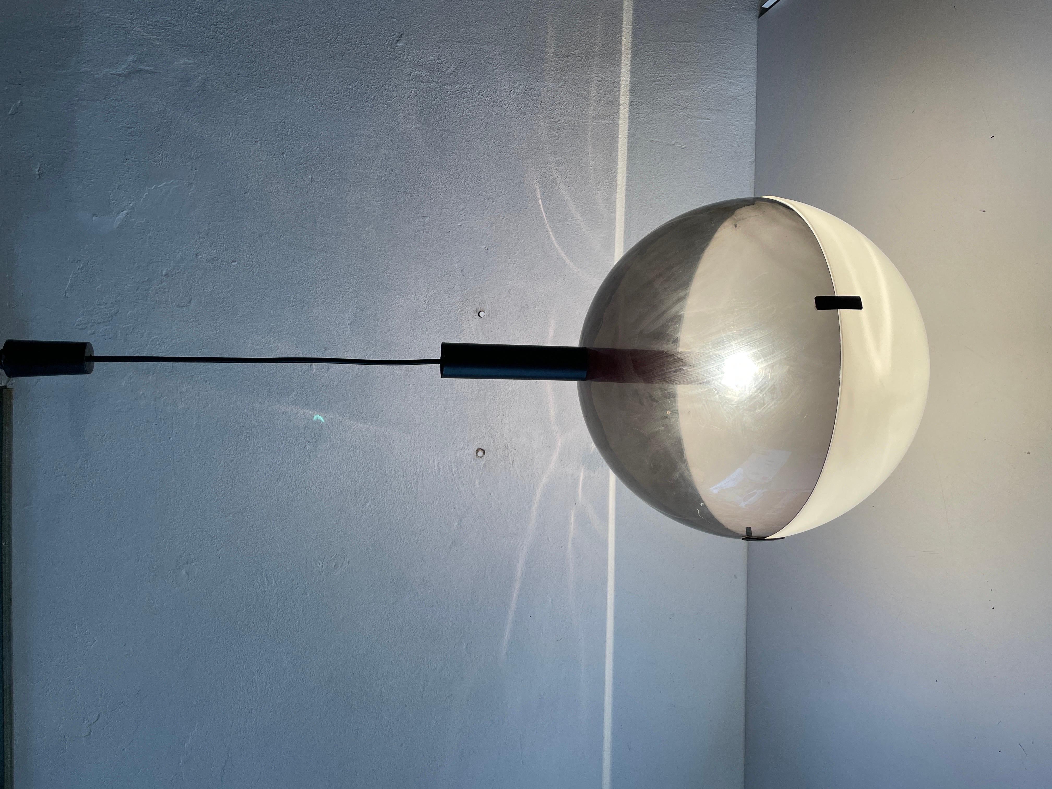 Seltene 2-teilige Plexiglas-Deckenleuchte XL im Kugeldesign von Stilux Milano, 60er Jahre, Italien im Angebot 5