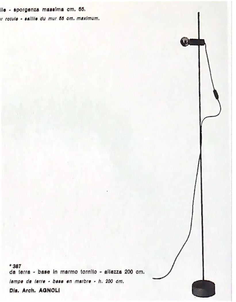 Seltene minimalistische Ikone Tito Agnoli 387 Stehlampe Oluce 1950er frühes Modell (Moderne der Mitte des Jahrhunderts) im Angebot
