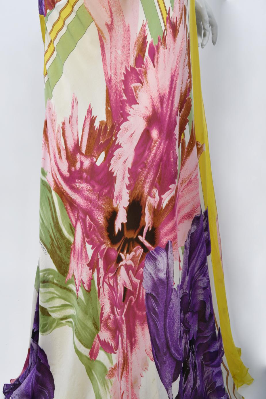 Rare 2005 Roberto Cavalli Large-Scale Floral Silk Bustier High-Slit Gown & Shawl For Sale 15