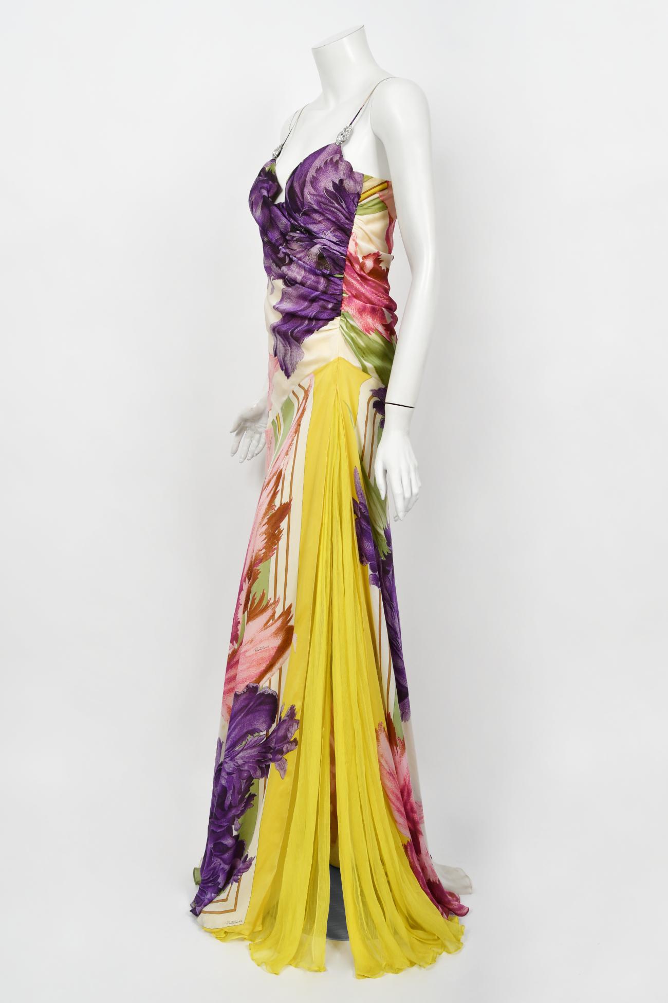 Rare 2005 Roberto Cavalli Large-Scale Floral Silk Bustier High-Slit Gown & Shawl For Sale 2