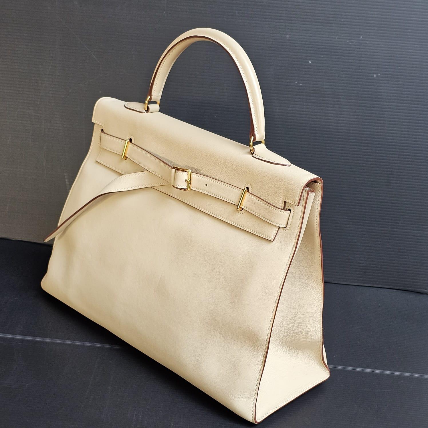 Women's or Men's Rare 2007 Hermes Parchemin Swift Kelly Flat 35 Bag