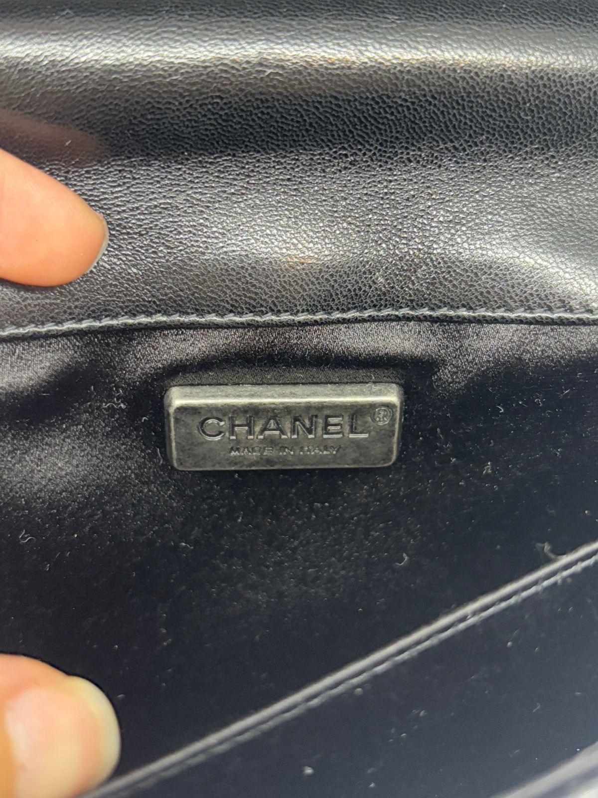 Rare 2014 Chanel Black Leather Quilted Around The World Clutch 1