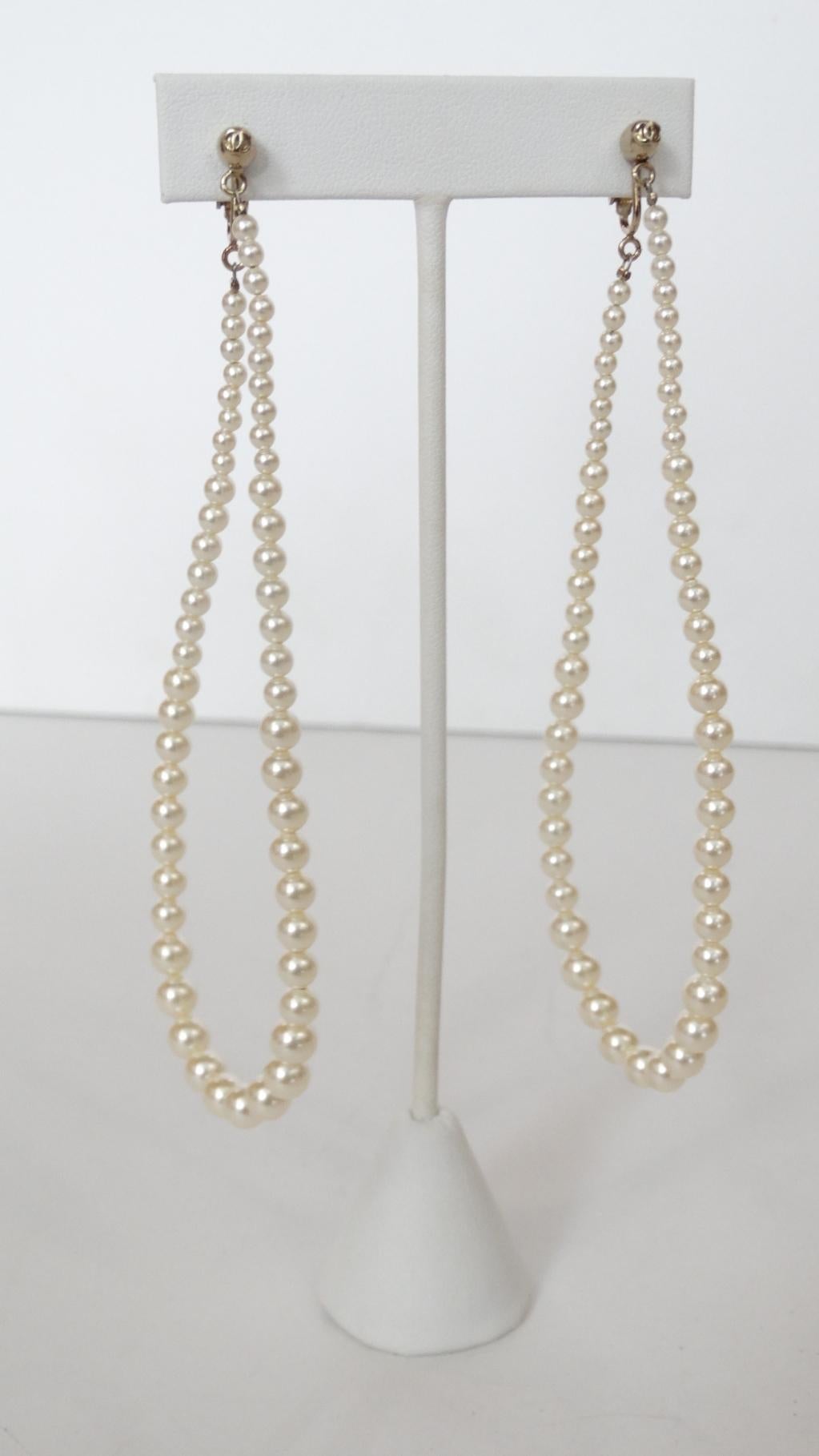 Rare 2014 Chanel Fall Pearl Hoop Earrings  9