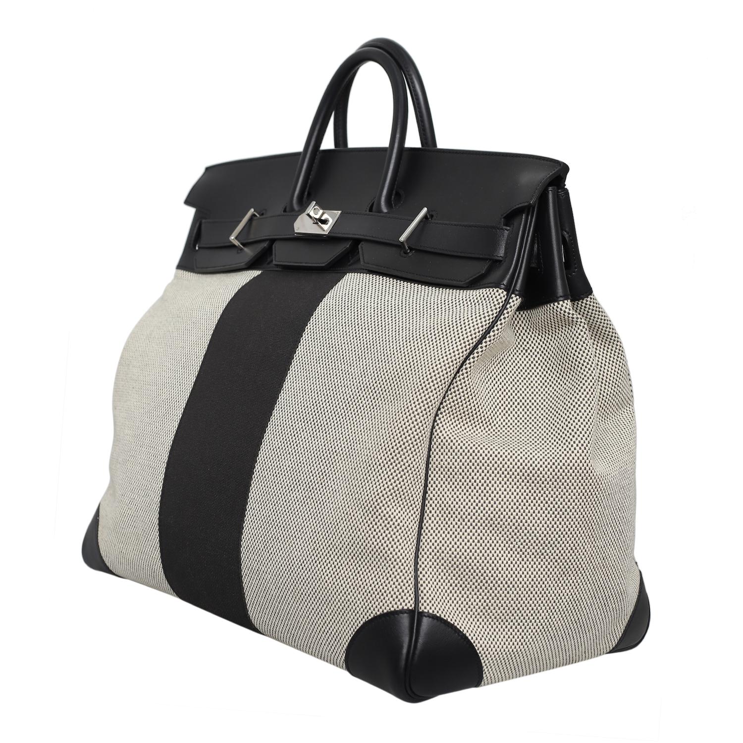 Rare 2015 Noir Evercalf Toile Birkin 50 HAC Flag Bag In Good Condition In Jakarta, Daerah Khusus Ibukota Jakarta
