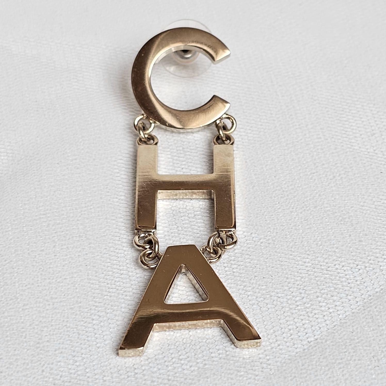 Rare 2019 Chanel Logo Drop Earrings For Sale 3