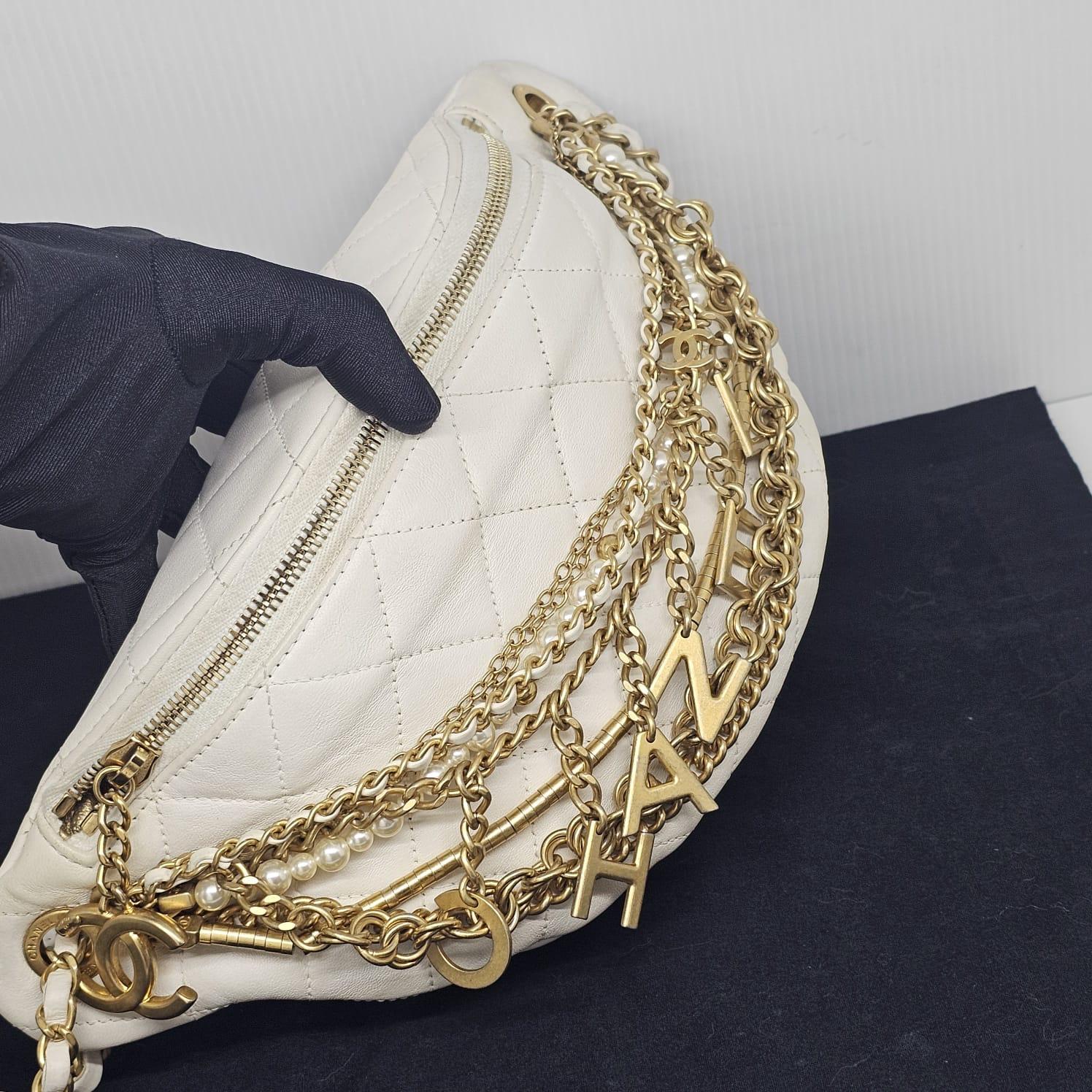 Women's or Men's Rare 2019 Chanel White Quilted All About Chains Waist Bag For Sale