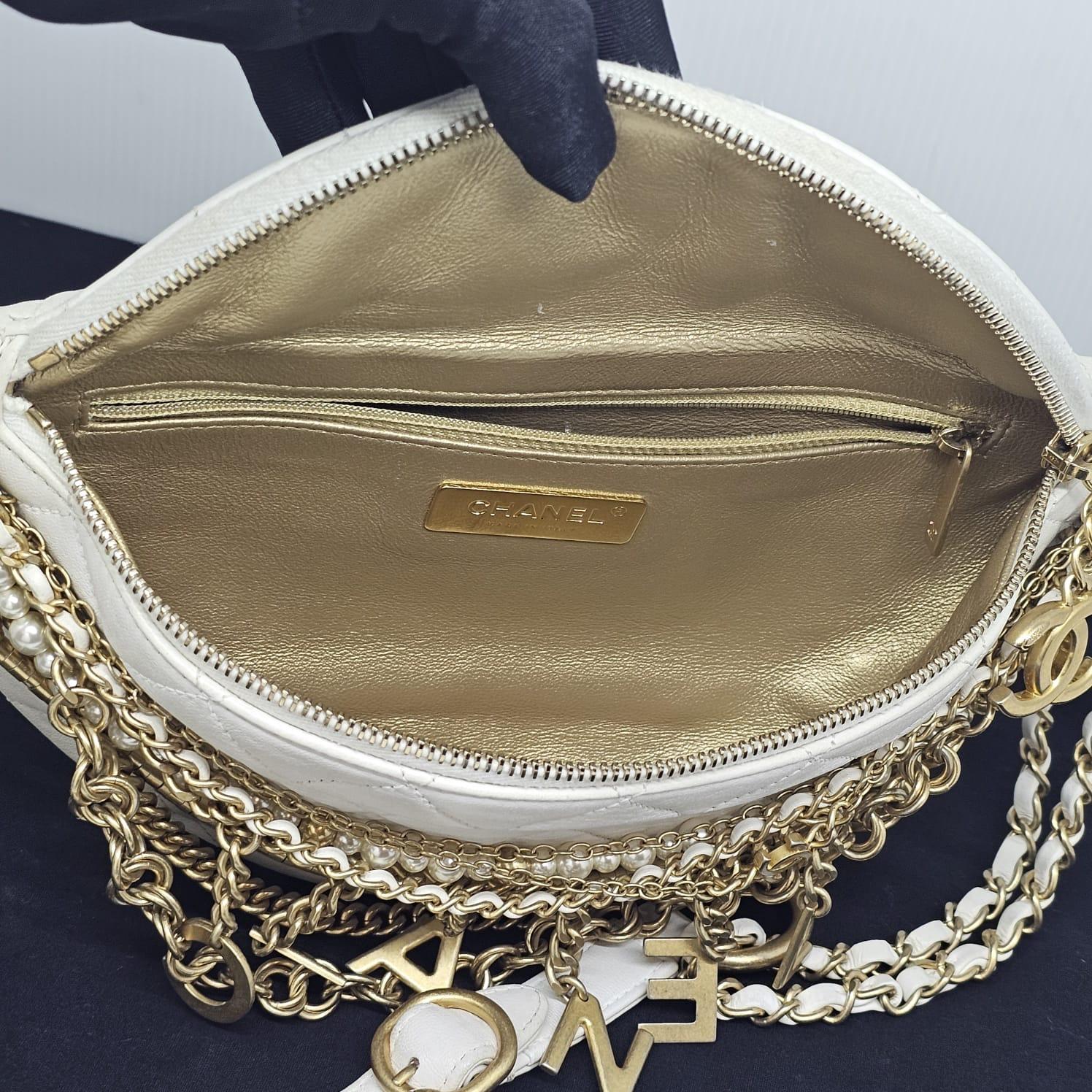 Rare 2019 Chanel White Quilted All About Chains Waist Bag For Sale 5