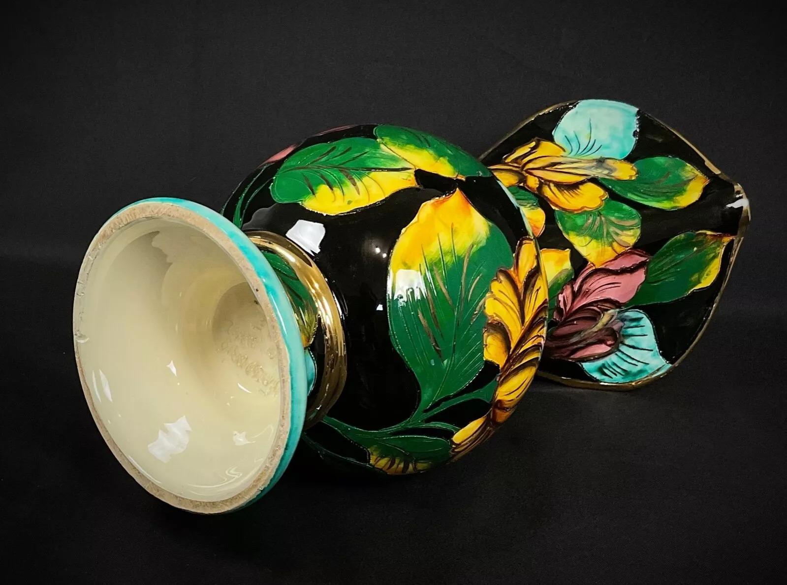Rare grande carafe en céramique peinte à la main du 20e siècle signée Vallauris - 2Y331 Bon état - En vente à Bordeaux, FR