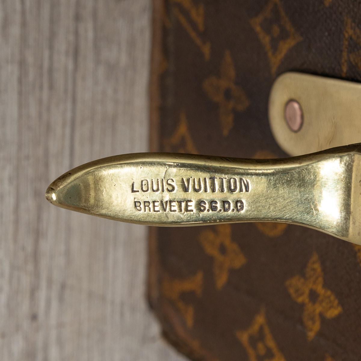 Seltene Louis Vuitton-Auto-Truhe des 20. Jahrhunderts mit Monogramm aus Segeltuch, Frankreich um 1910 im Angebot 7