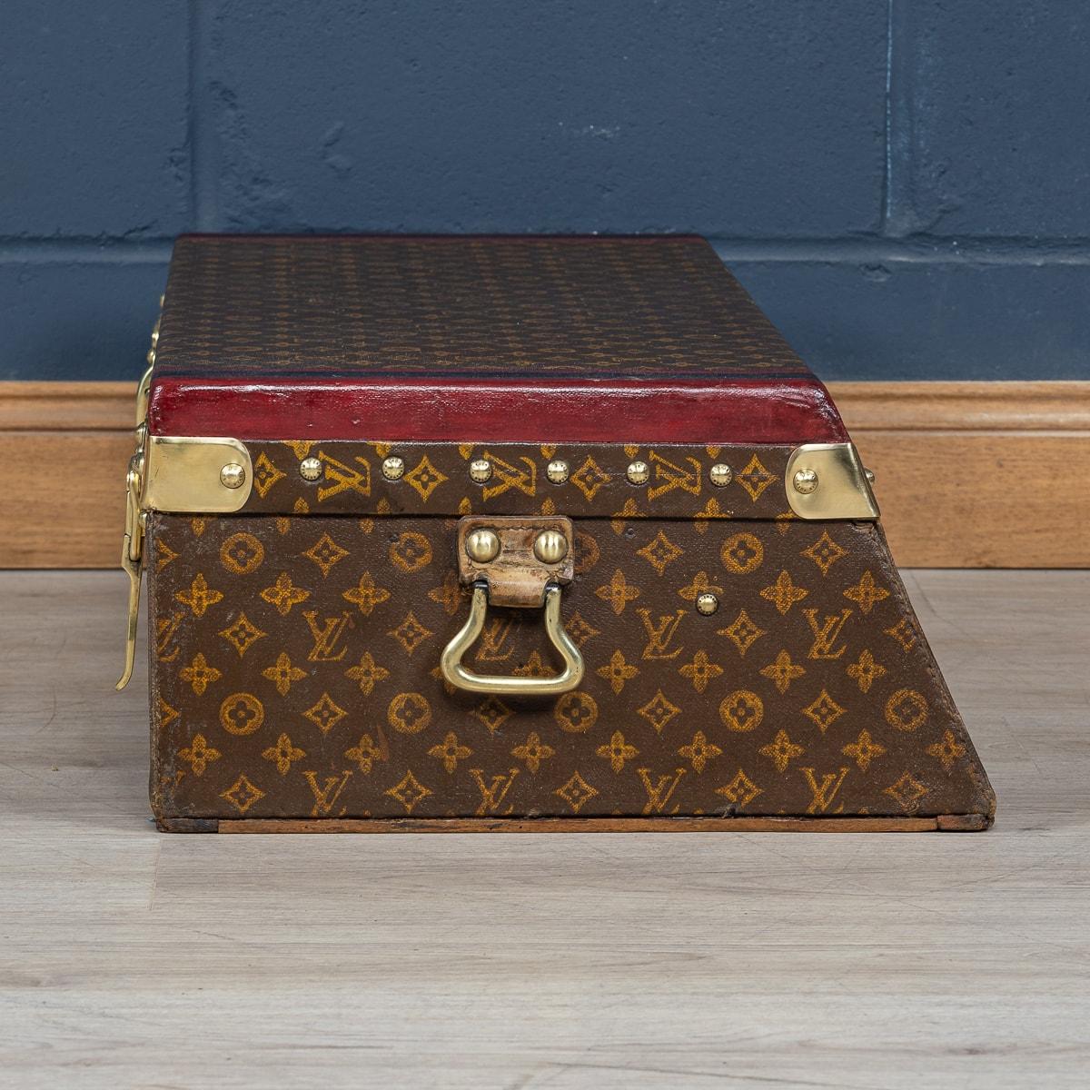 Other Rare 20Th Century Louis Vuitton Car Trunk In Monogram Canvas, France C.1910 For Sale