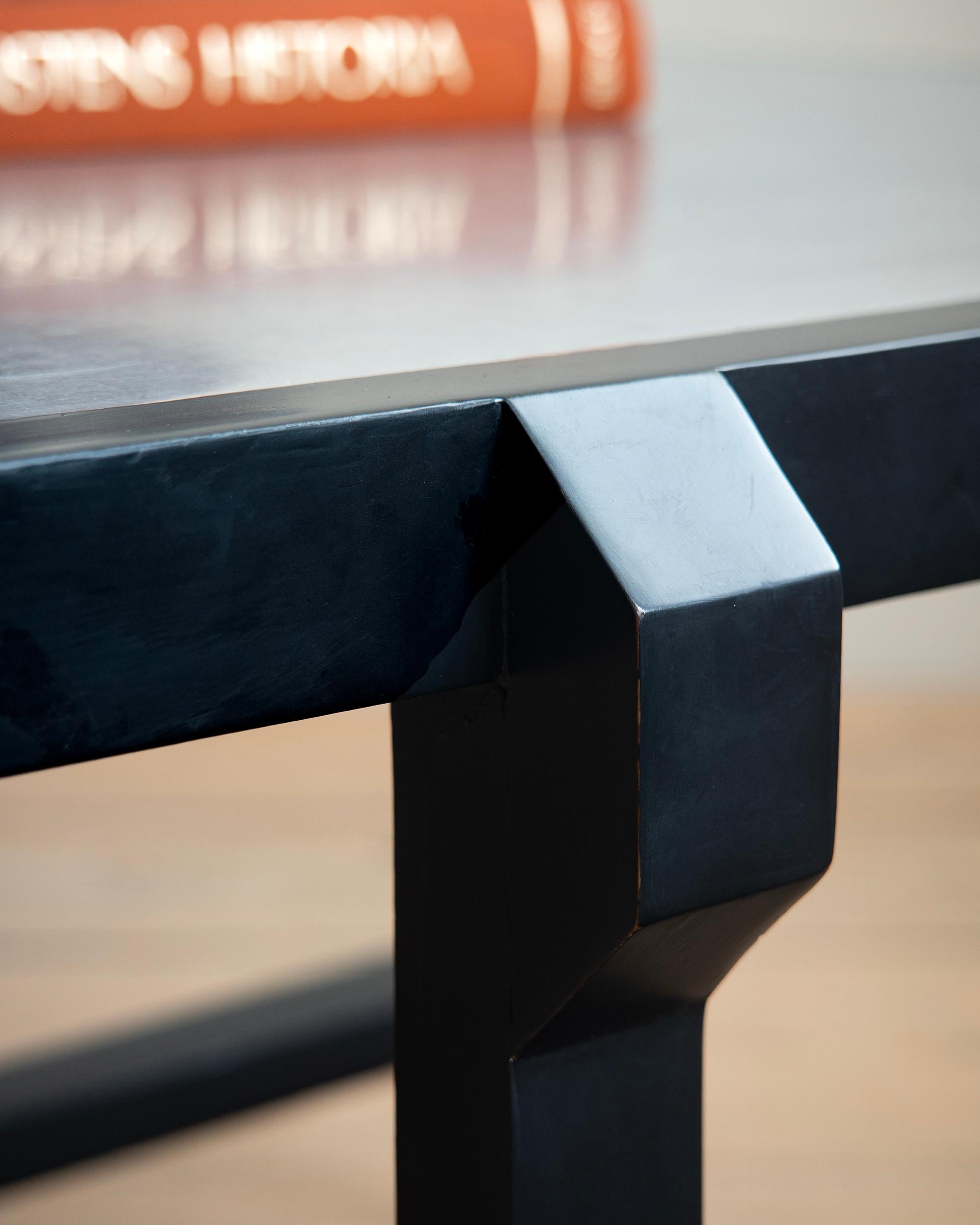 Rare 20th Century Sofa Table by Uno Åhrén Peltre en venta