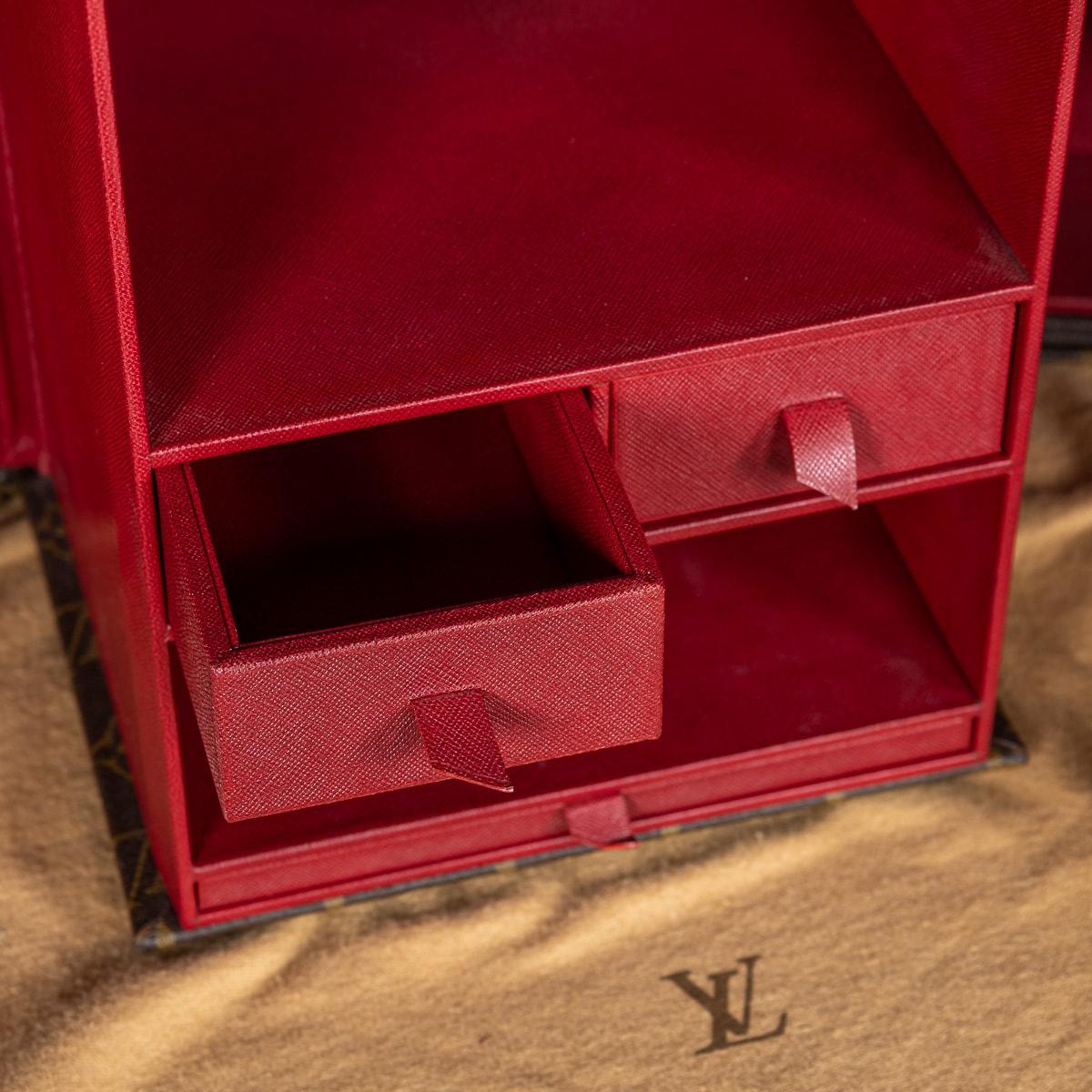 Seltene Louis Vuitton-Truhe „Sharon-Stein“ des 21. Jahrhunderts, hergestellt in Frankreich um 2000 im Angebot 11