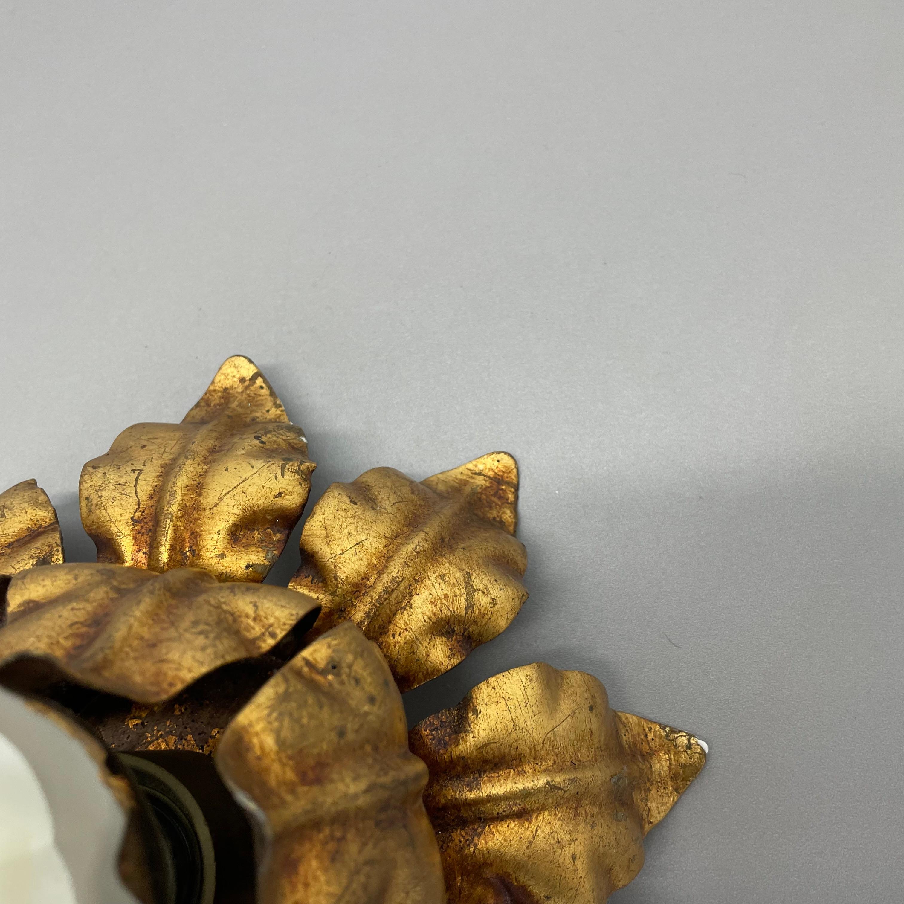 20th Century rare 22cm Golden Metal Florentiner Leaf Theatre Wall Ceiling Light, Italy, 1960