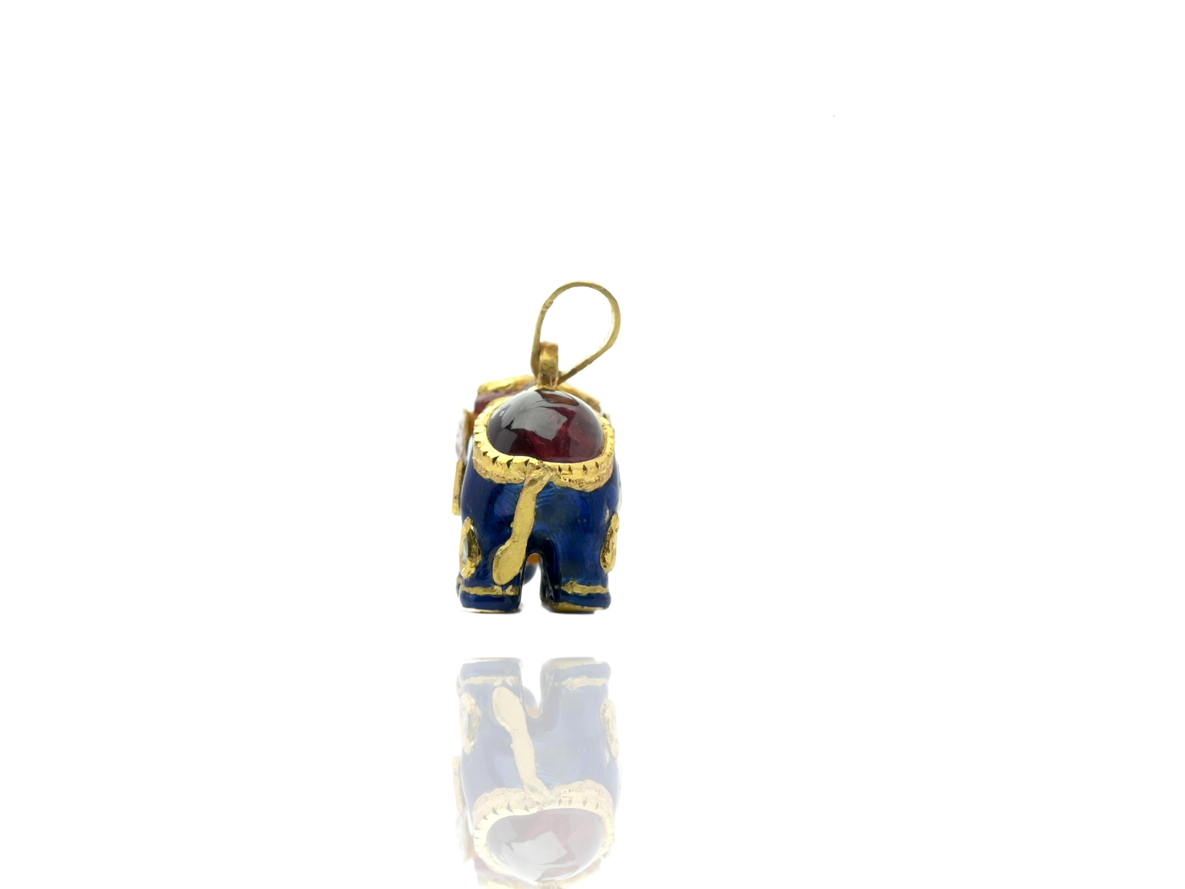 Rare 22K Gold Elephant pendant with blue enamel, natural spinel and diamonds For Sale 3