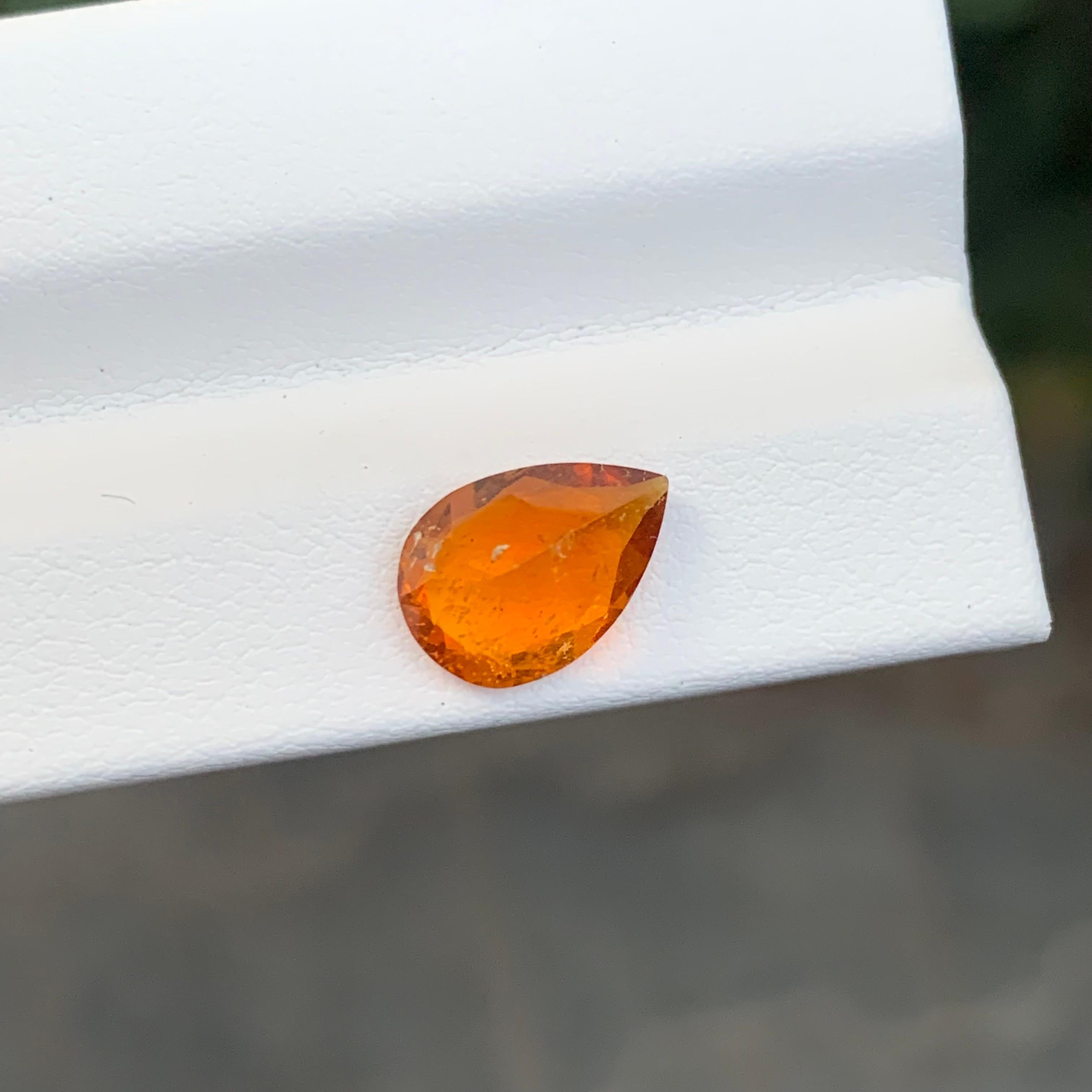 Most Rarest 2.50 Carat Natural Loose Clinohumite Pear Shape Gemstone In New Condition For Sale In Peshawar, PK