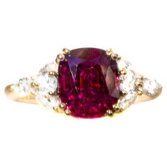 Vintage Rare 2.9 carat Burmese Red Spinel & Diamond 18K Ring