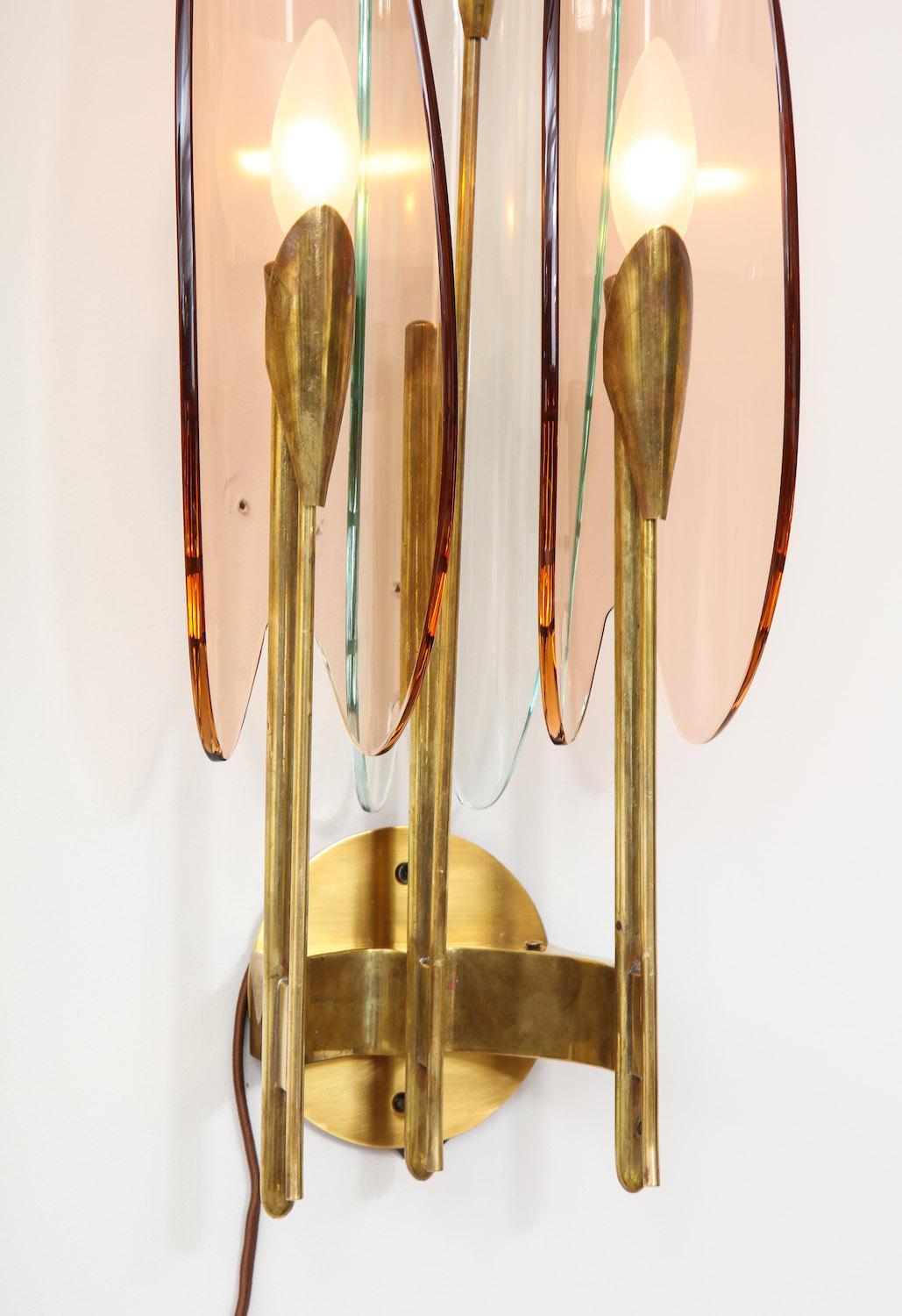 Rare 3-Light Dahlia Sconces by Max Ingrand for Fontana Arte In Good Condition In New York, NY