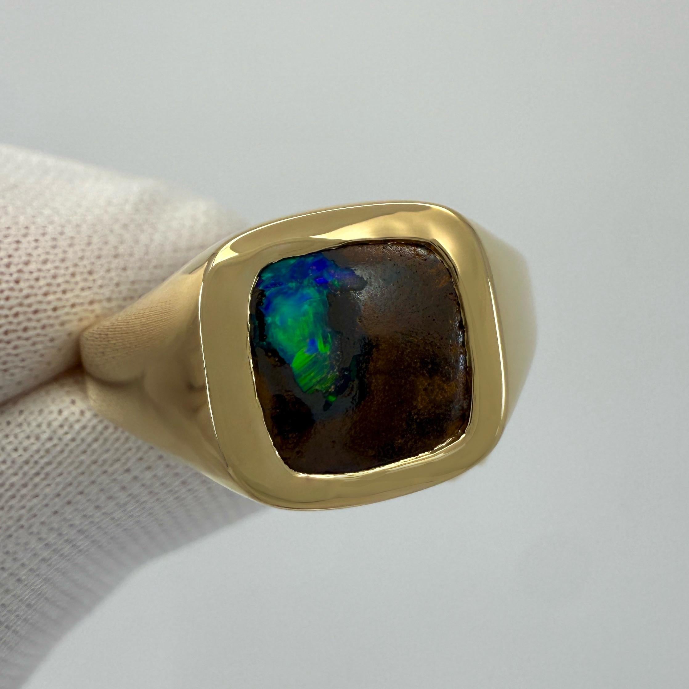 Taglio cuscino Raro anello con cuscino di opale australiano Matrix Boulder da 3,02 carati in oro giallo 18k in vendita