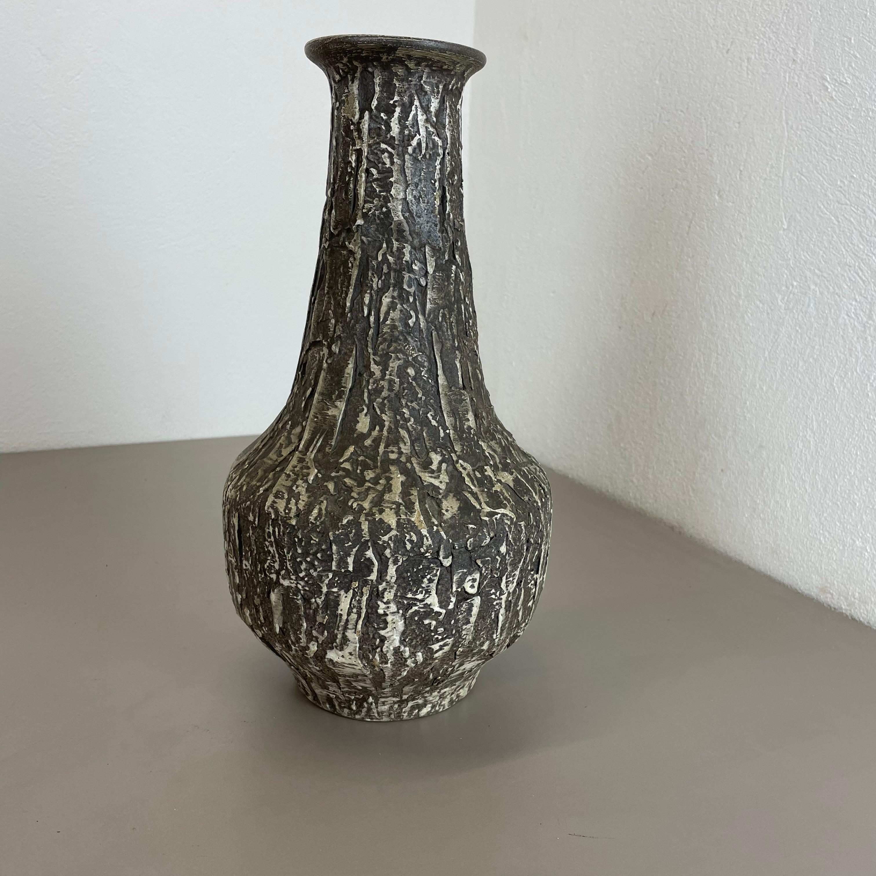 Rare 35cm Grey Brutalist Fat Lava Ceramic Vases by ILKRA Ceramics, Germany 1970s In Good Condition For Sale In Kirchlengern, DE