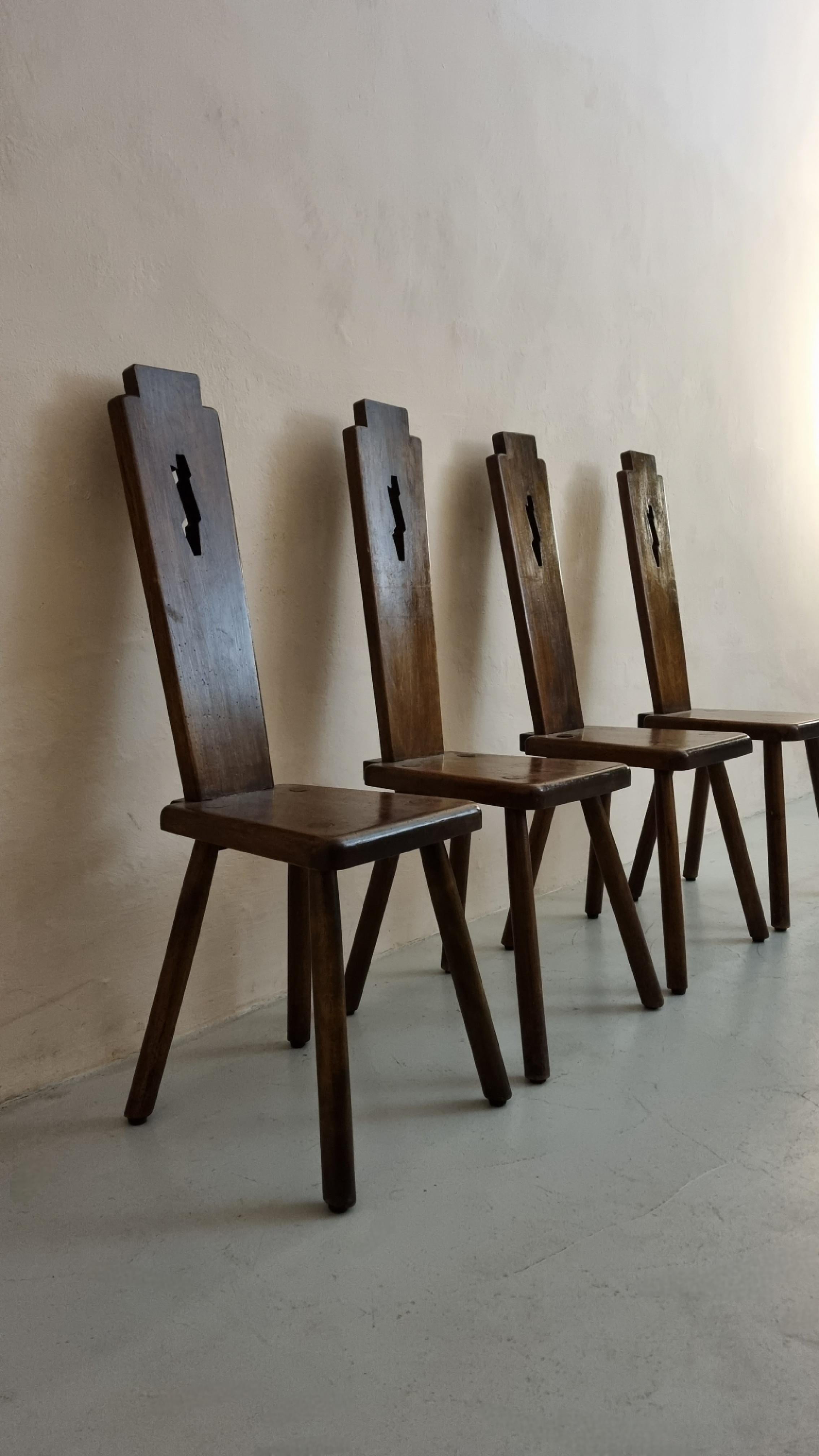 Mid-Century Modern Rare 4 Chairs of Italian craft production, 1960s . en vente