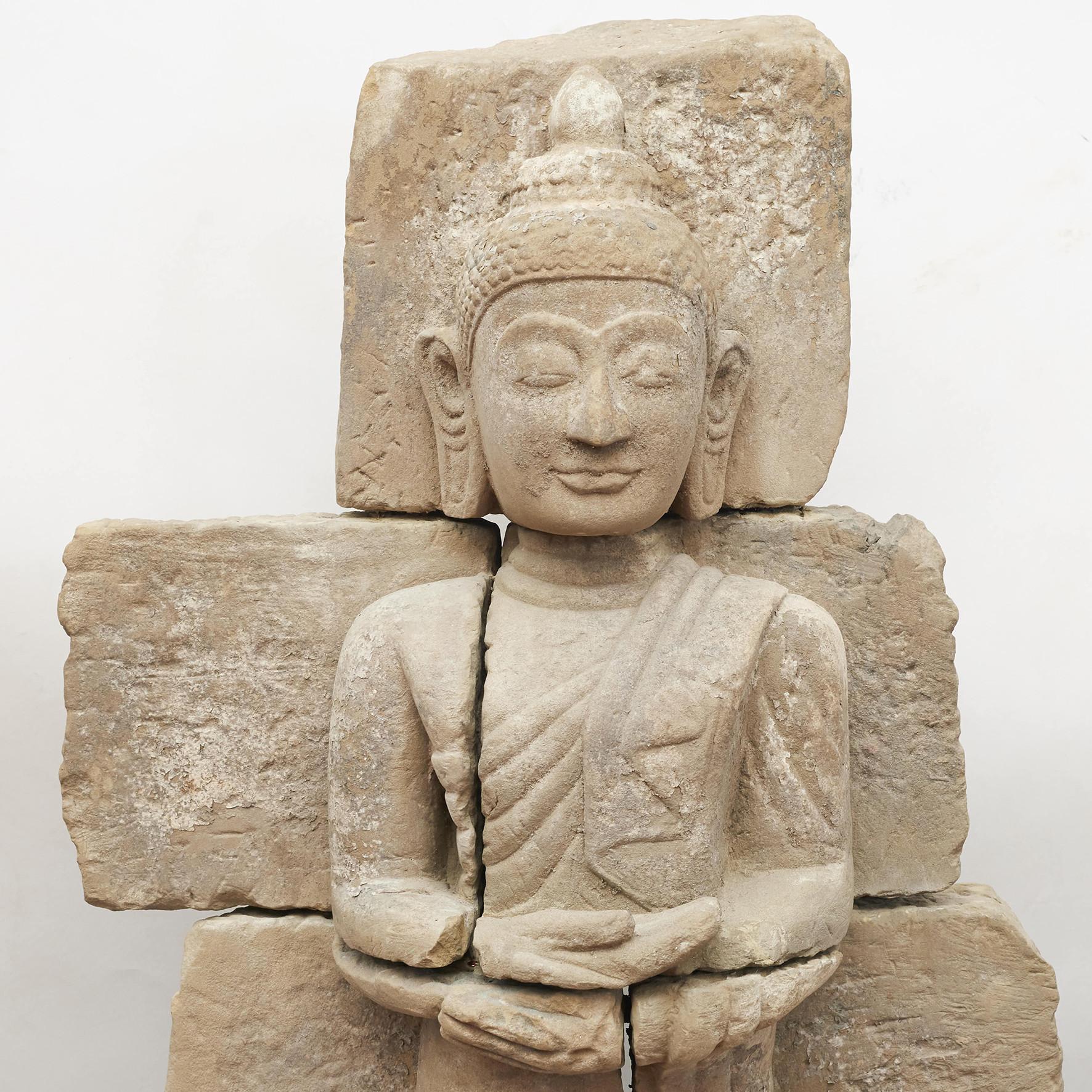 Rare Buddha carved in sandstone. From temple (pagoda) in the Arakan region, Myanmar (Burma).
In the temple the statue has been greased and dusted between the individual stone pieces. We have chosen to assemble it without cleaning up between these