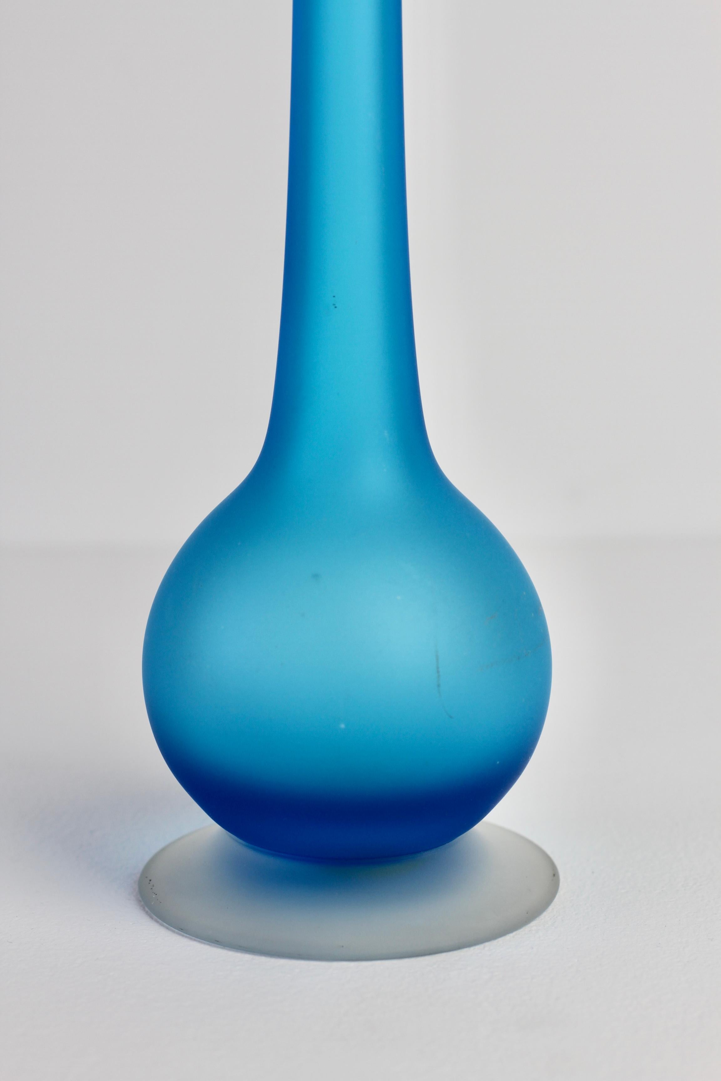 Rare Colorful Blue Carlo Moretti Satinato Murano Glass Pencil Vase For Sale 4
