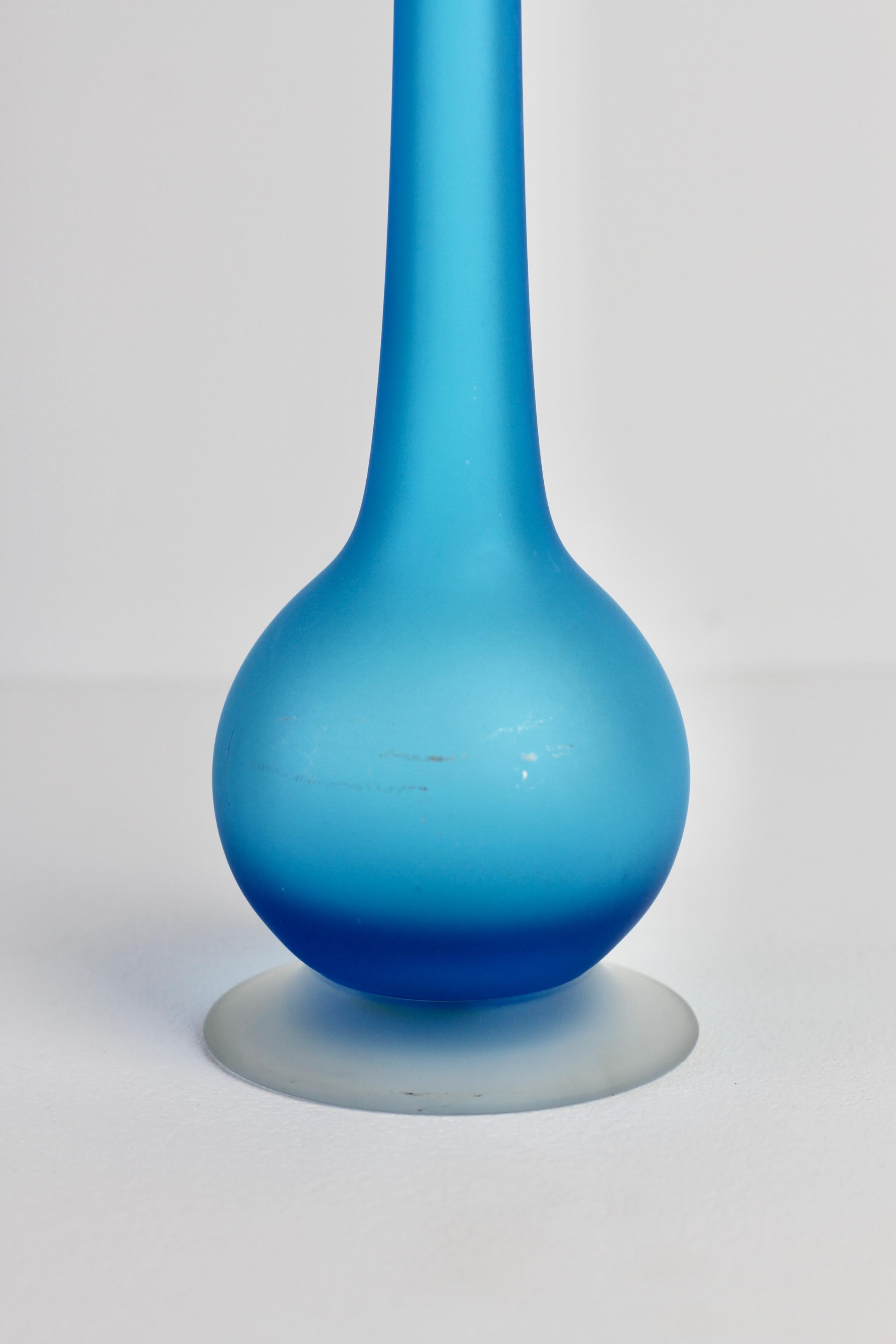Rare Colorful Blue Carlo Moretti Satinato Murano Glass Pencil Vase For Sale 2