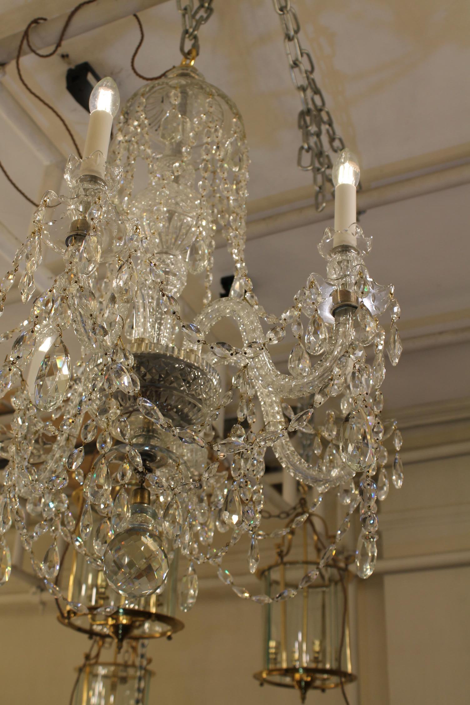 19th Century Rare 6 light Georgian Chandelier in Crystal c1870 For Sale