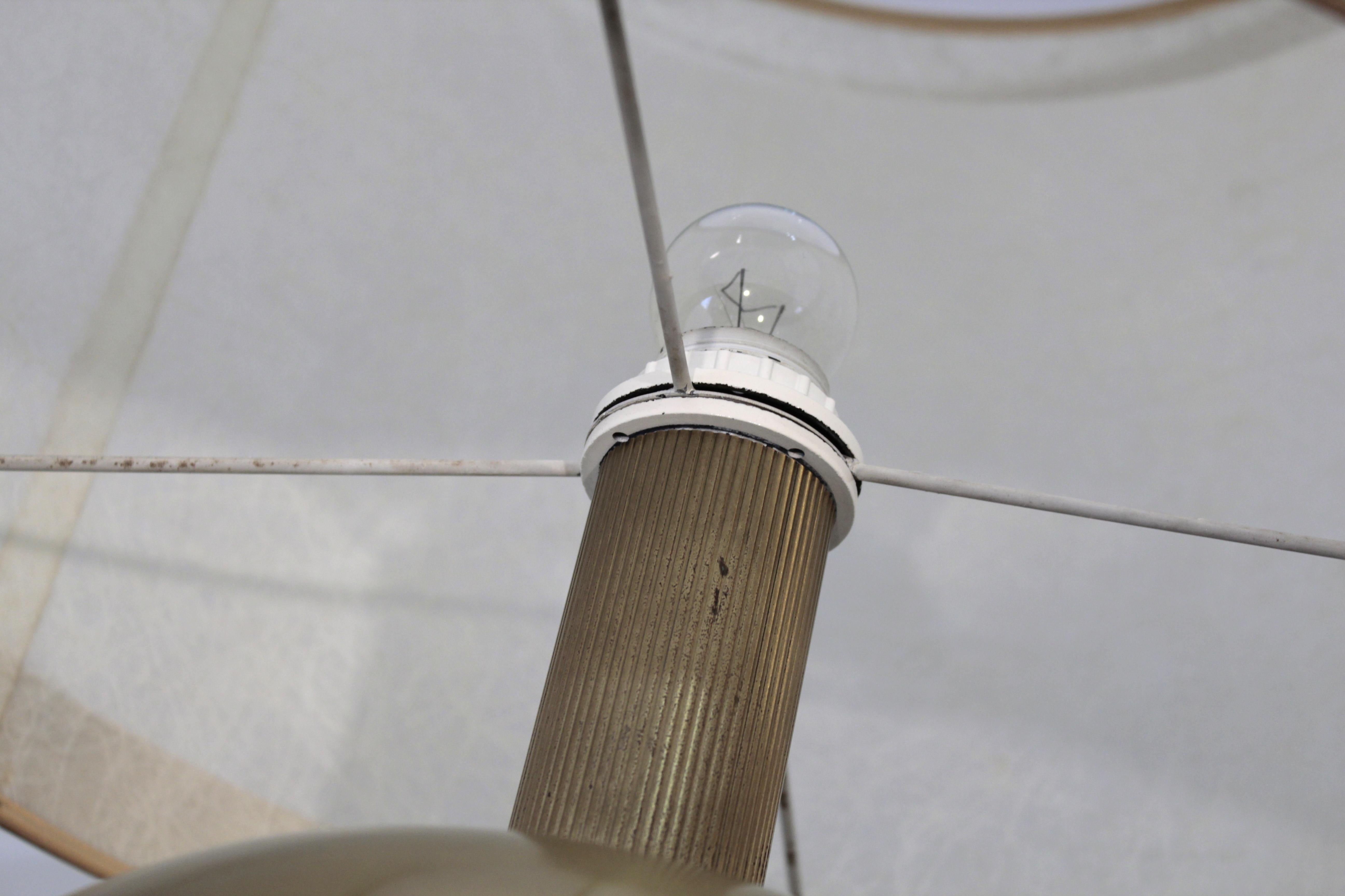 Rare 1960s-1970's Italian Design Lamperti Table Lamp For Sale 10