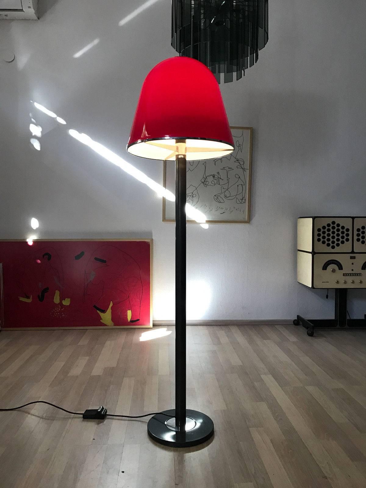 Rare 1970-1980 Floor Lamp by Harvey Guzzini In Good Condition For Sale In Saint Ouen, FR