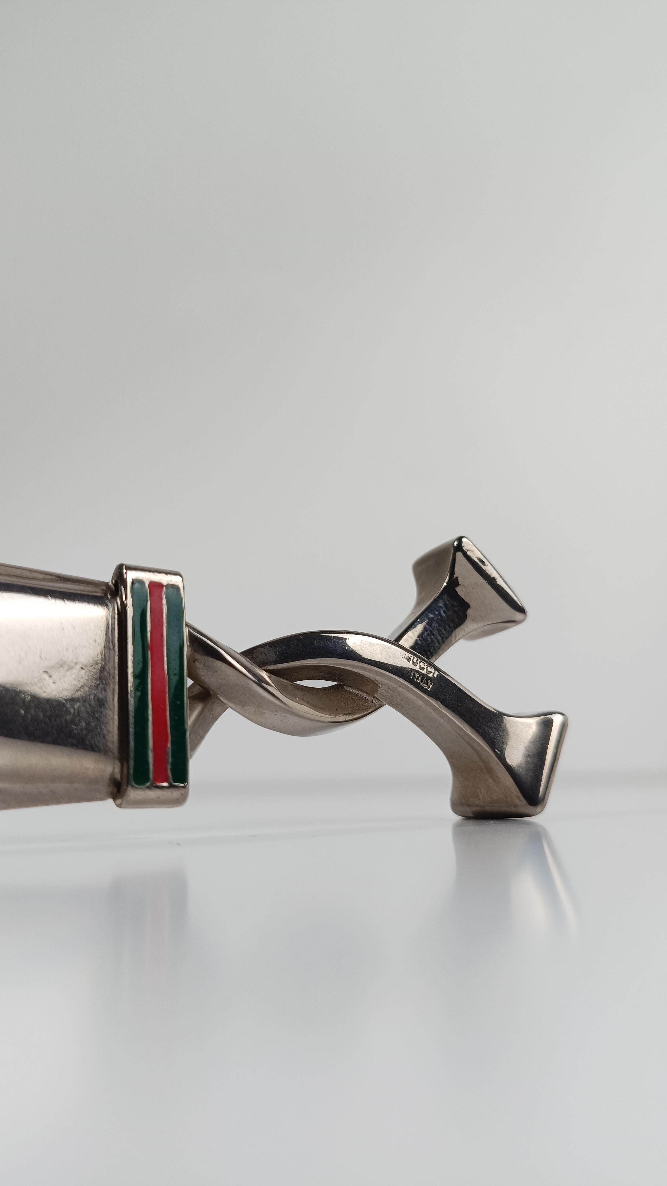 Raro calzascarpe Gucci degli anni '70 in metallo placcato argento e strisce di smalto rosso e verde in vendita 6