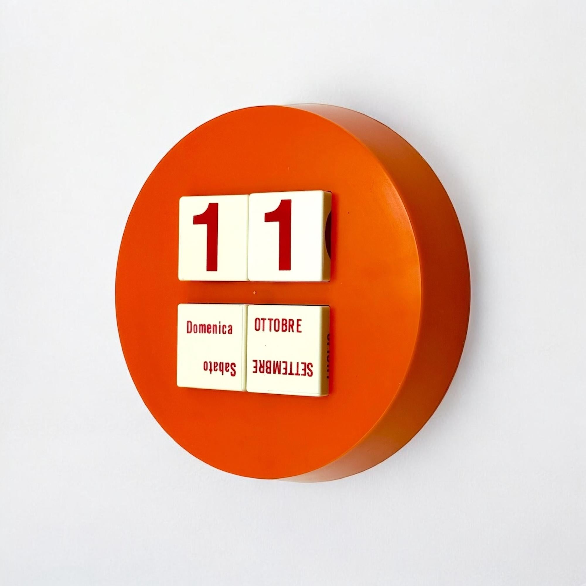 Raro calendario perpetuo dell'era spaziale degli anni '70 - Design Vintage arancione da collezione 4