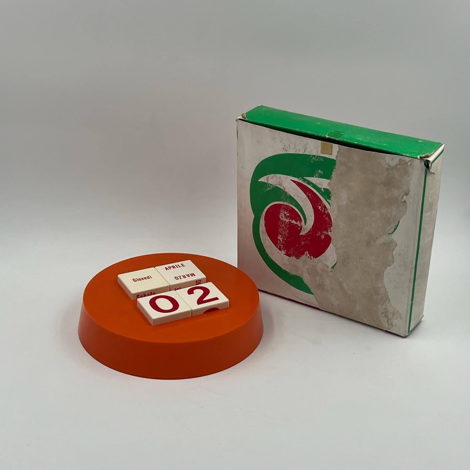 Rare 70s Space Age Perpetual Calendar – Orange Vintage Design Collectible 3