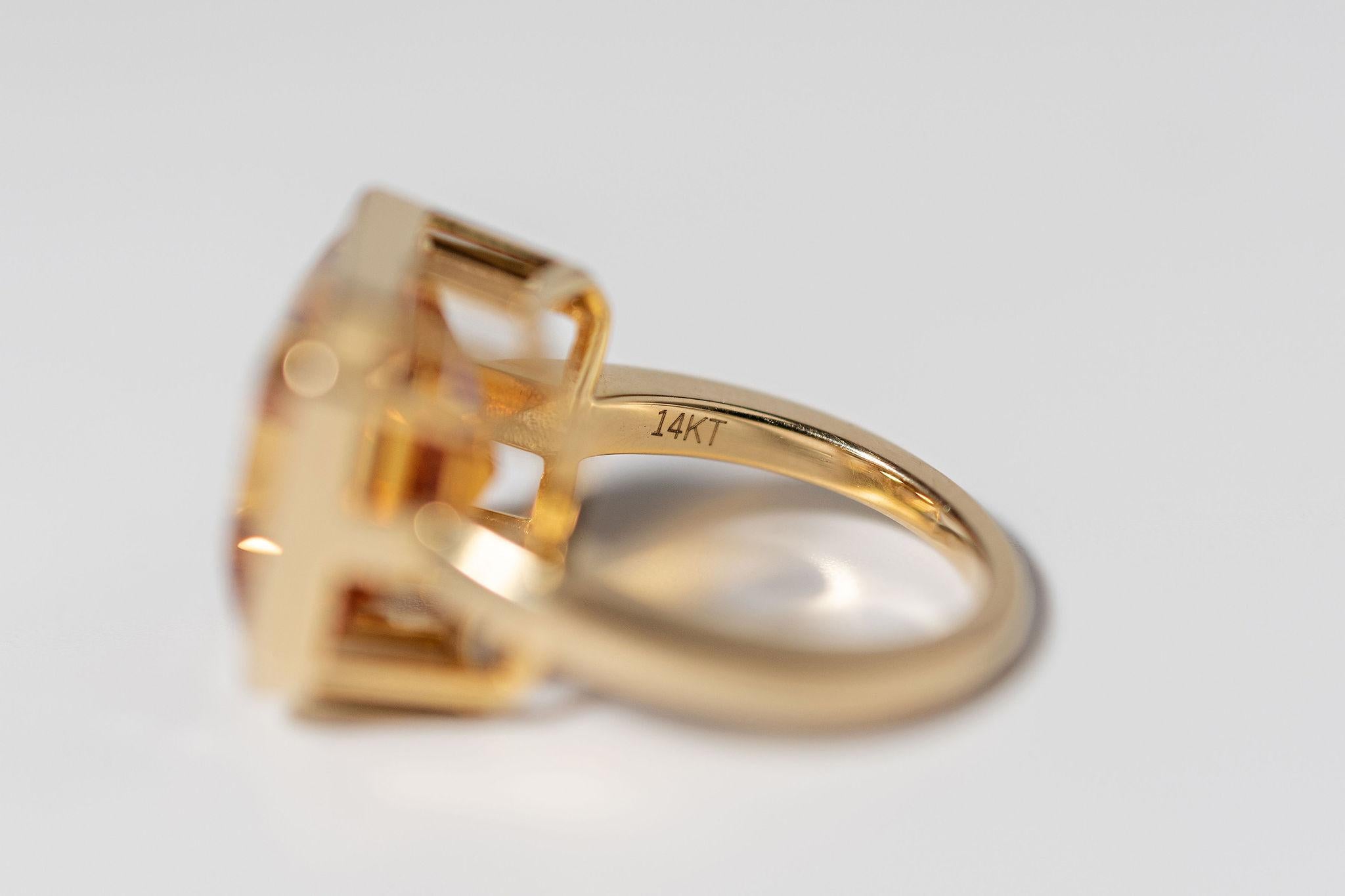 Rare 7.88ct Orange Citrine Pinky Ring, Bezel Set & Handmade in 14k Yellow Gold In New Condition For Sale In London, CA