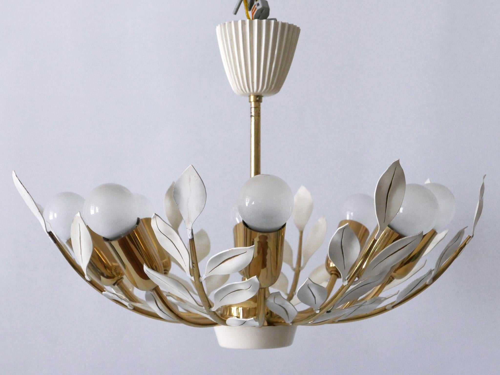 Mid-Century Modern Rare 8-Flamed Sputnik Chandelier or Pendant Lamp by Vereinigte Werkstätten 1950s For Sale