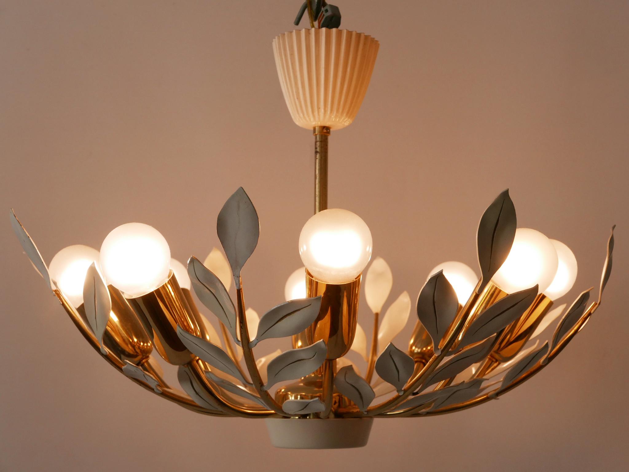 Milieu du XXe siècle Rare lustre ou lampe à suspension Spoutnik à 8 branches par Vereinigte Werksttten, années 1950 en vente