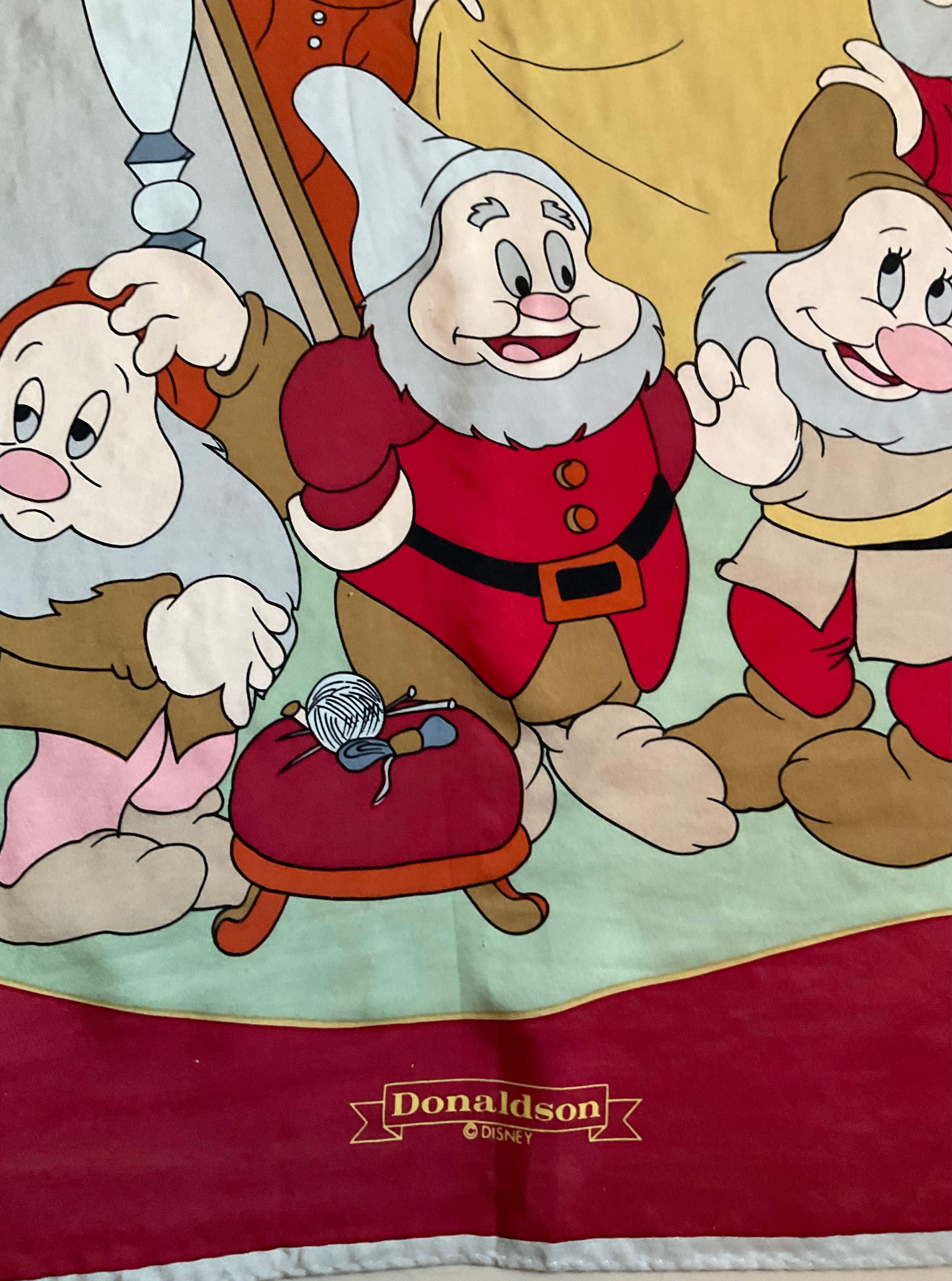 Rara sciarpa in seta anni '80 Donaldson Disney Snow White in vendita 2
