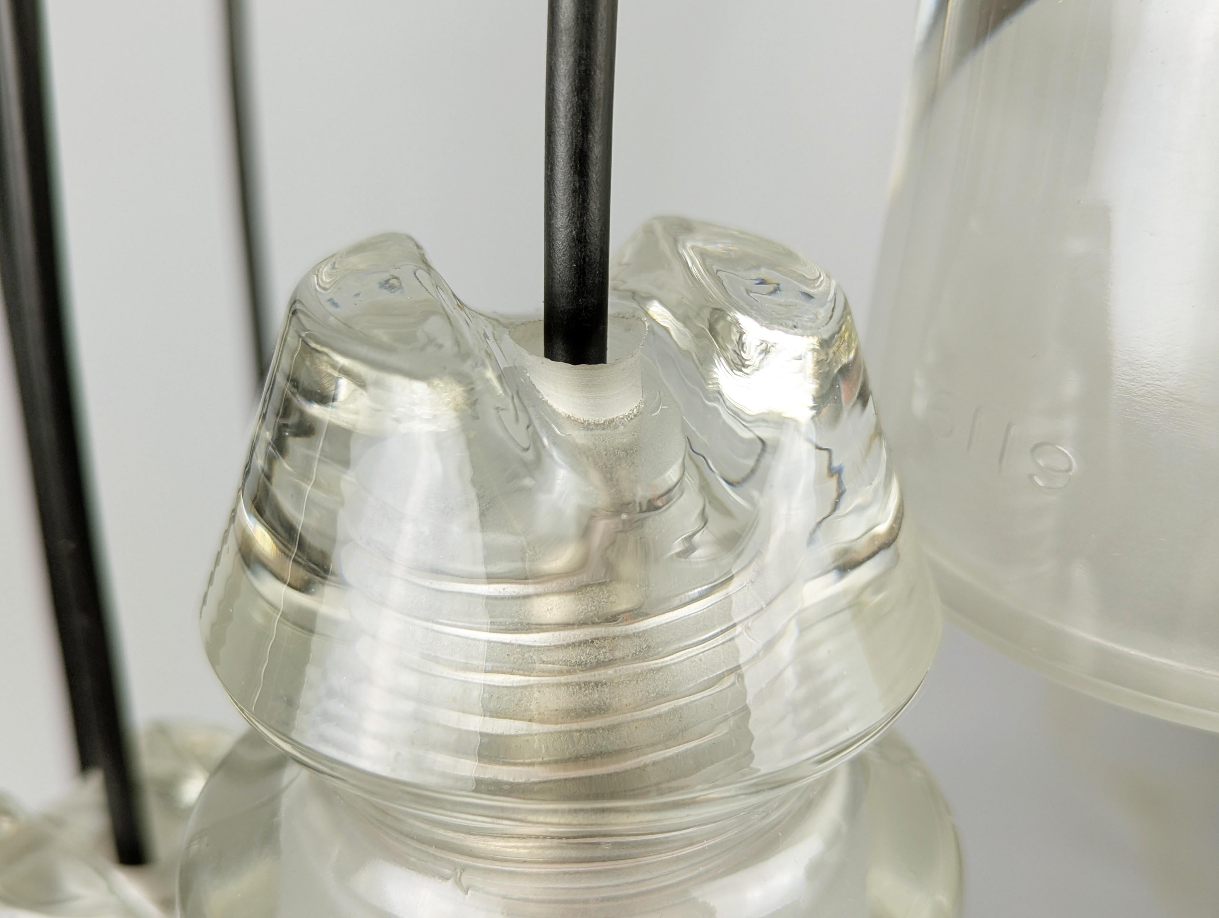 Raro lampadario a 9 luci in metallo placcato a nicchia e vetro modellato di Oluce, anni '60 in vendita 4
