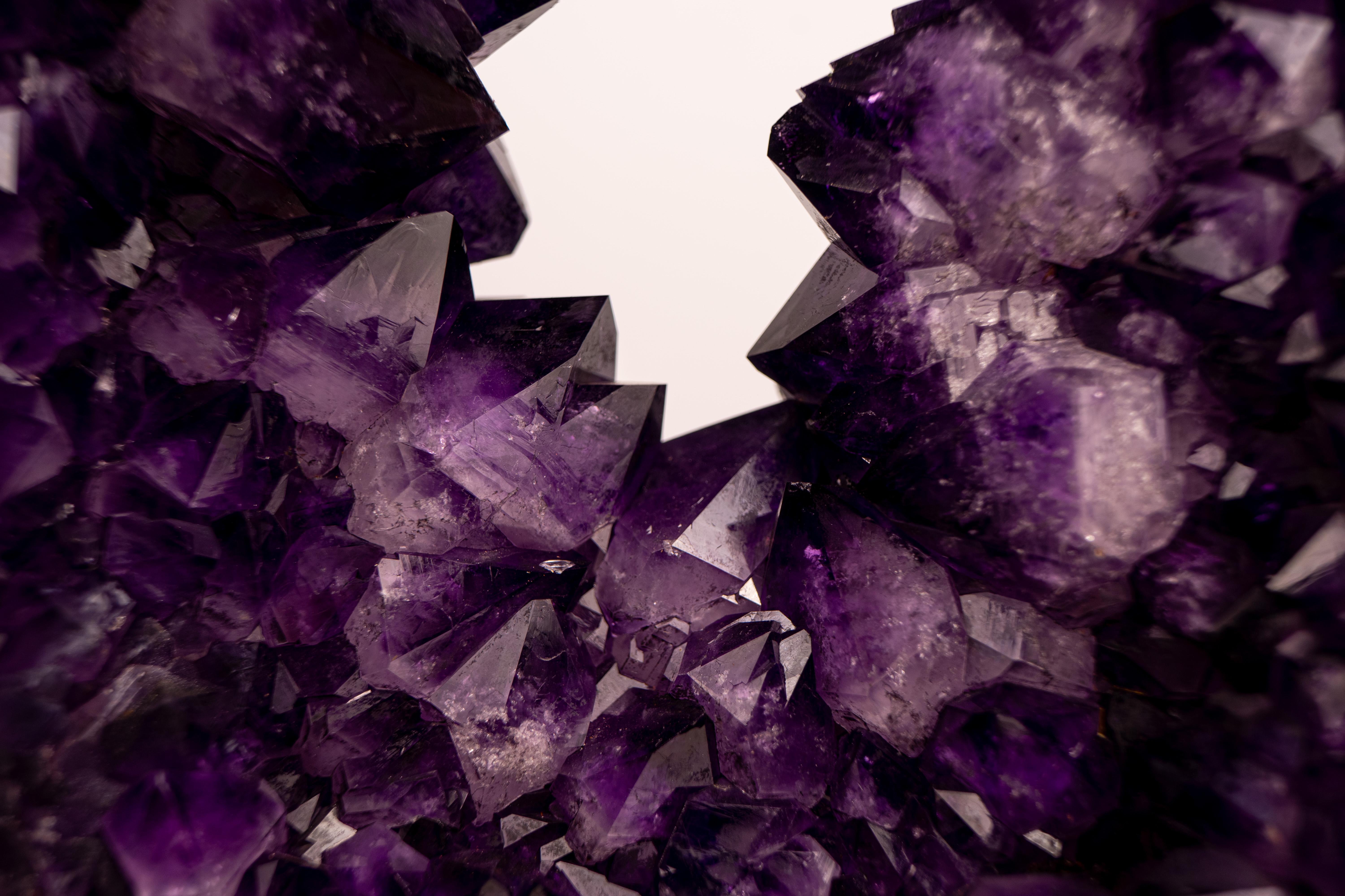 Rare AAA Amethyst Geode Portal with Crown Druzy Formation, Collector’s Crystal en venta 3