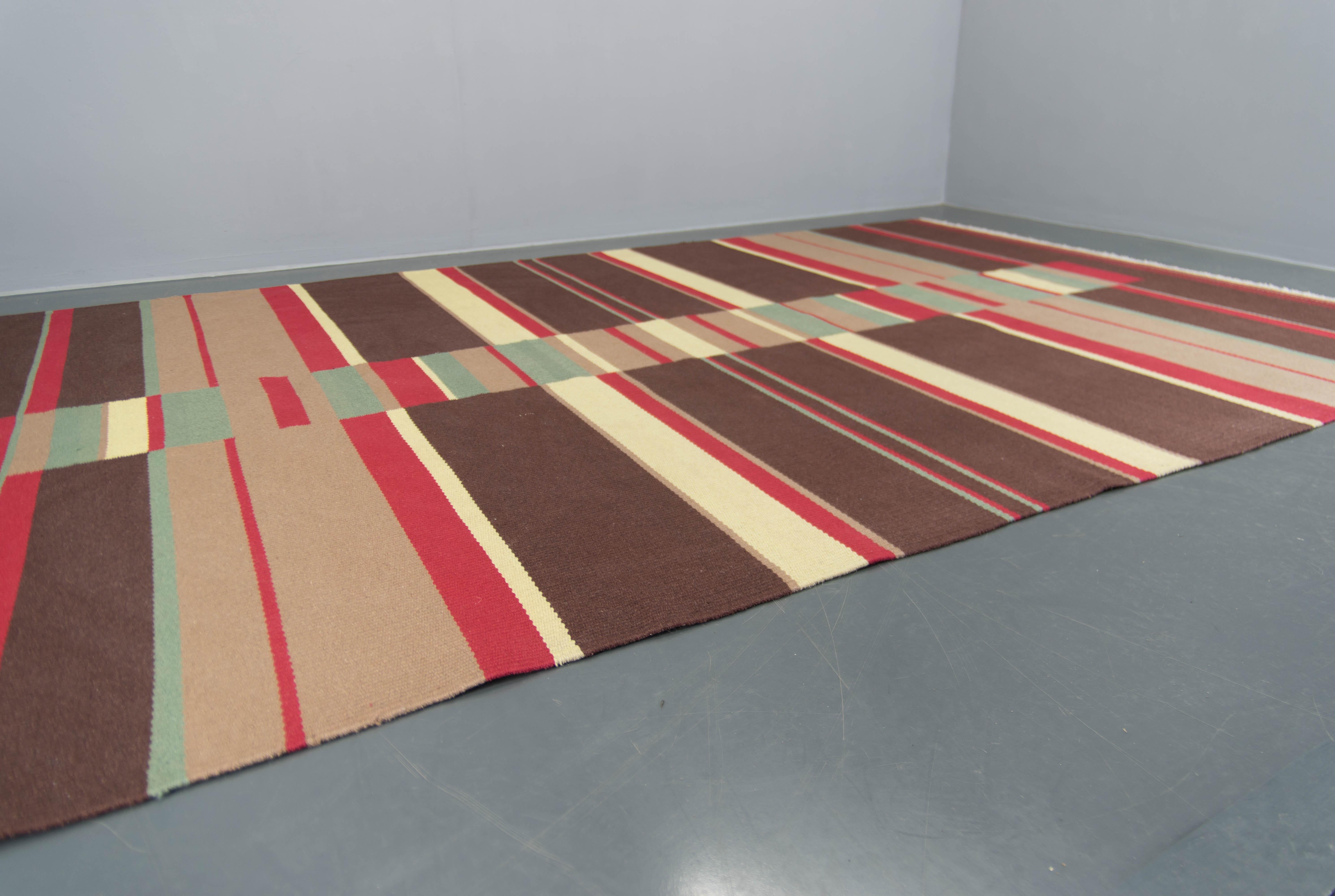 Raro tappeto astratto modernista di Antonin Kybal, 1948 in vendita 4