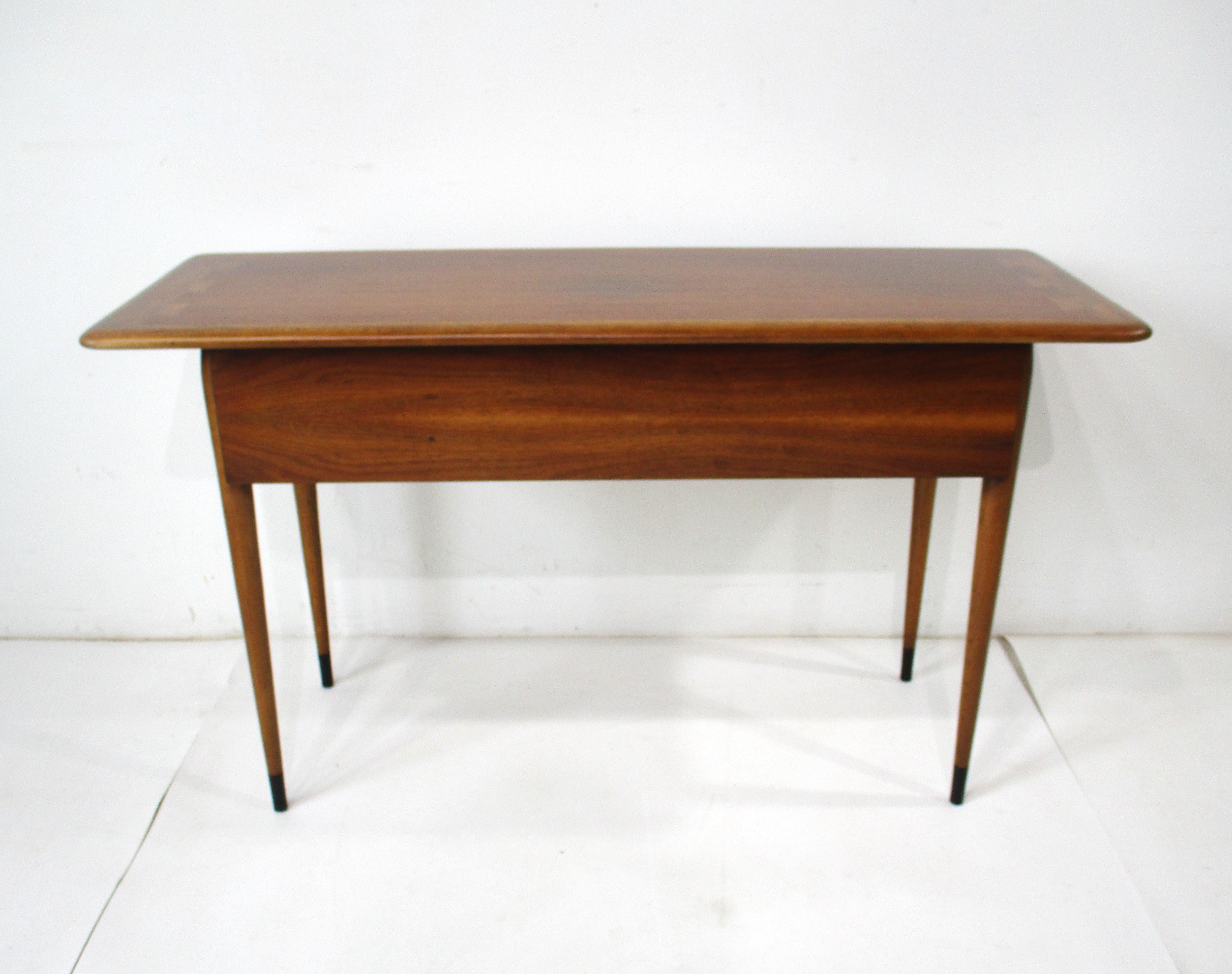 Rare Acclaim Console Table by Andre Bus for Lane Altavista 4