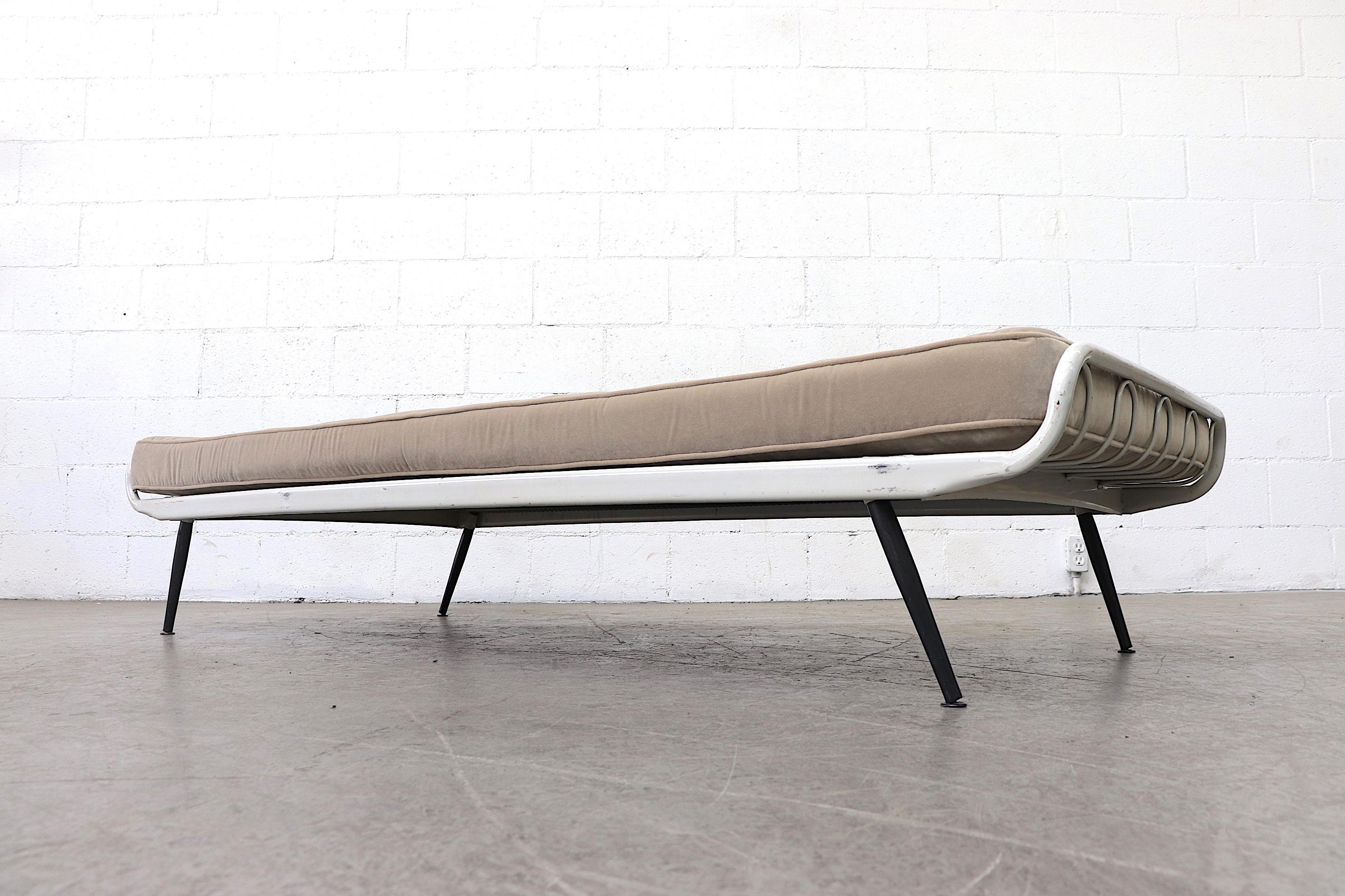 Mid-Century Modern Rare 'Achilles' Grey Industrial Metal Daybed