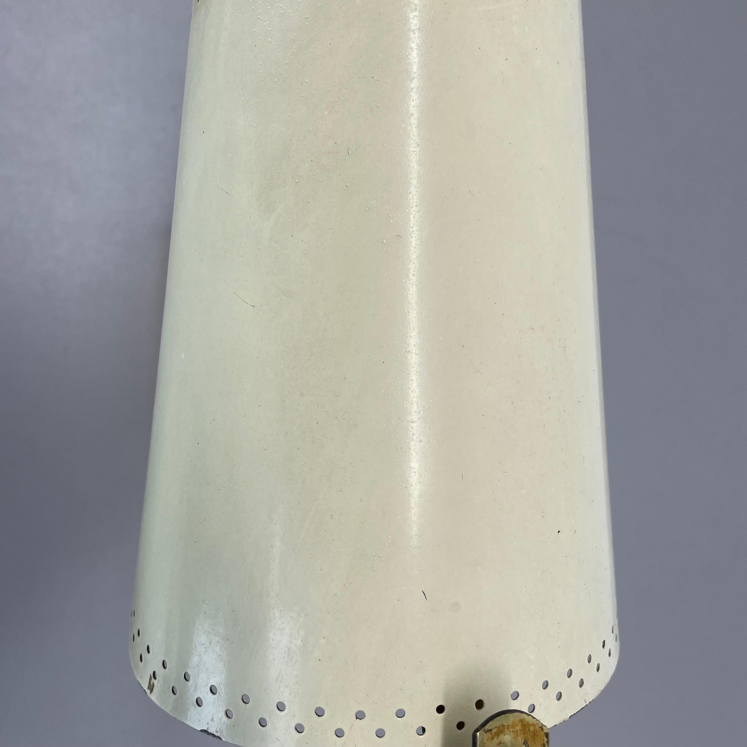 rare adjustable Brass Stilnovo Style Theatre Wall Ceiling Light, Italy 1950s In Good Condition For Sale In Kirchlengern, DE