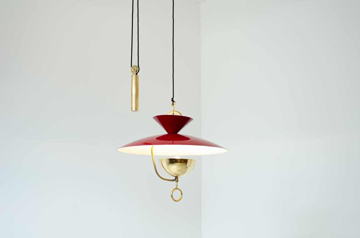 Rare Adjustable Chandelier in Lacquered Metal and Brass  In Excellent Condition For Sale In Milano, IT