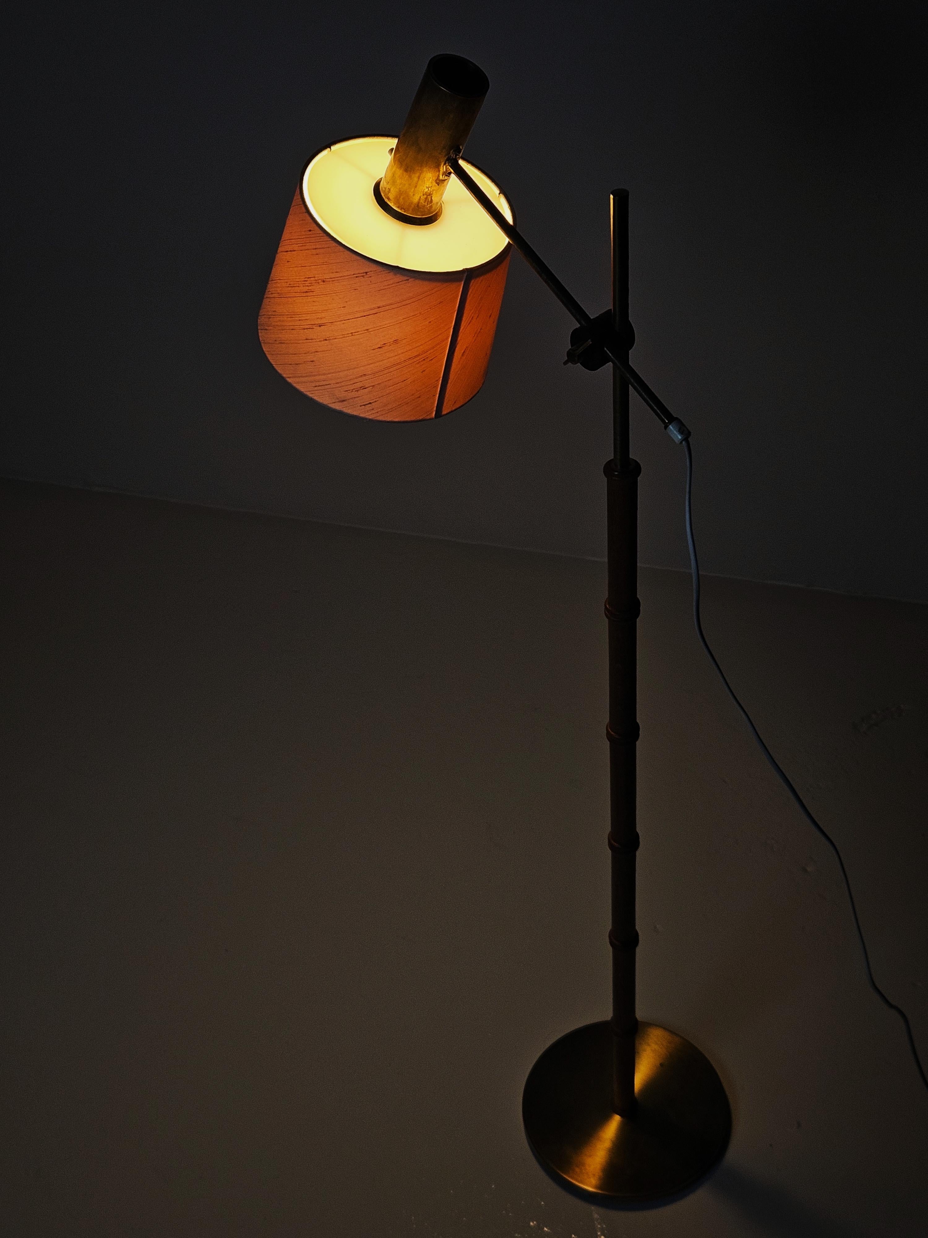 Rare adjustable floor lamp by Falkenberg, Sweden, 1960s In Fair Condition For Sale In Eskilstuna, SE