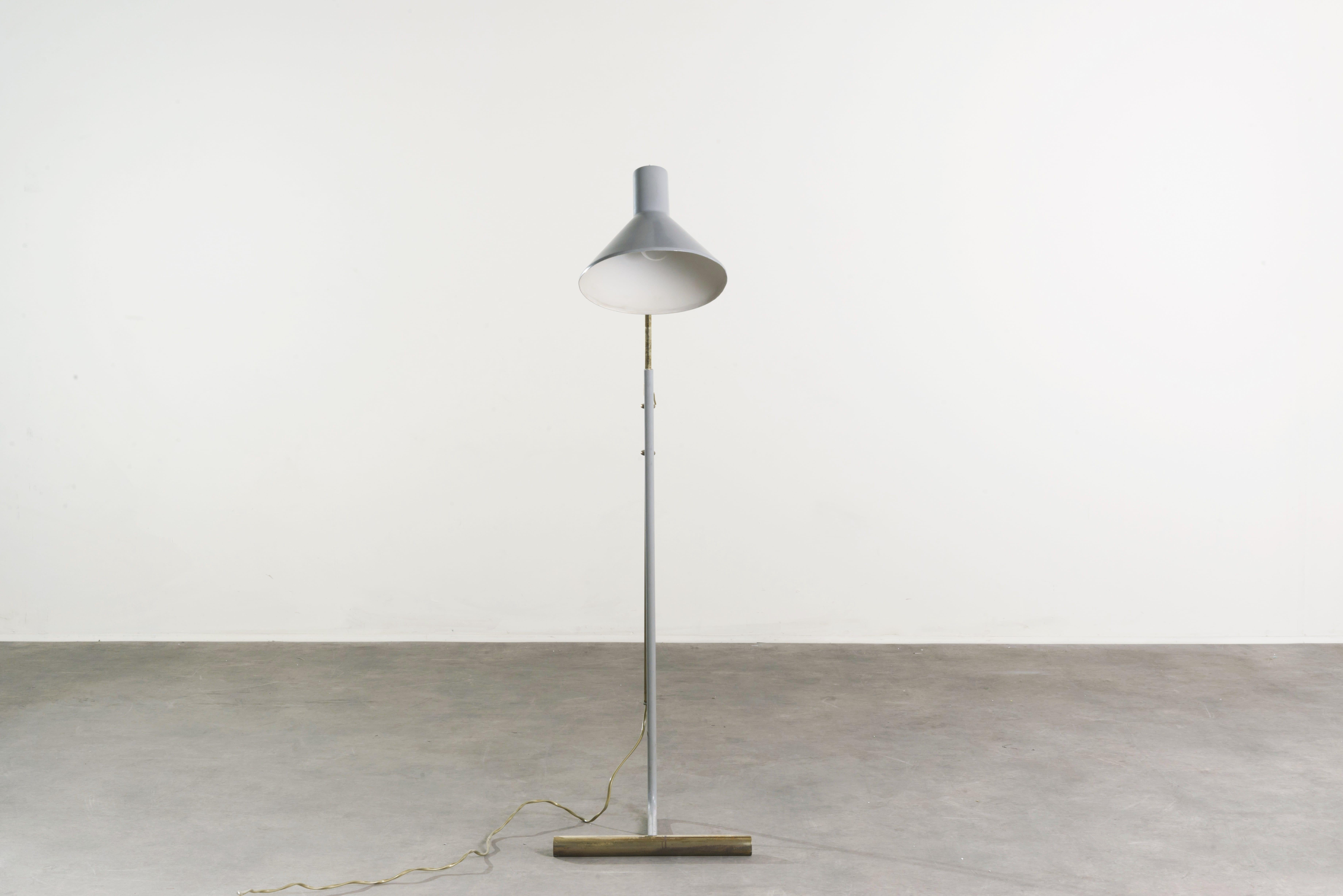 gino sarfatti floor lamp