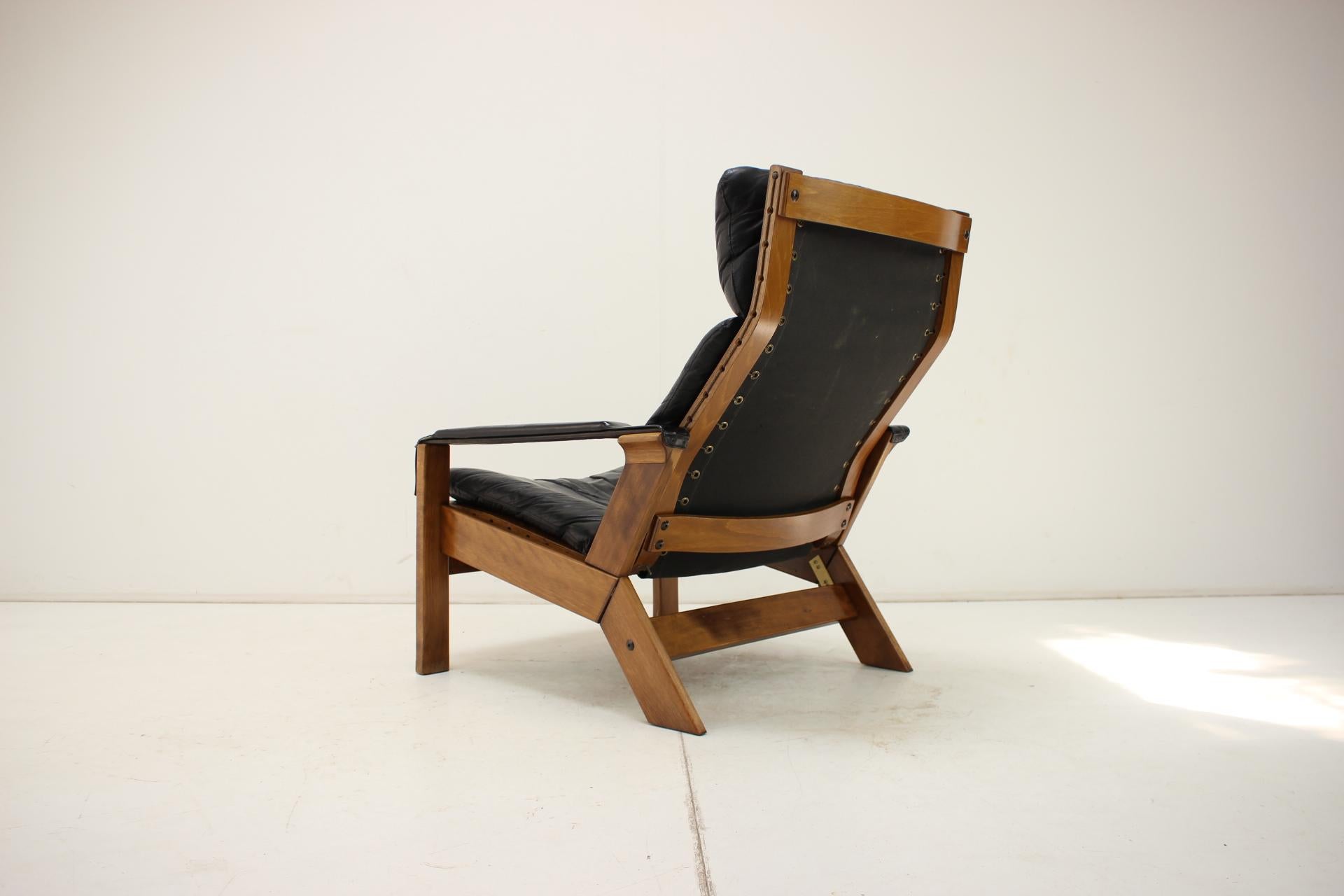 Poltrona regolabile in pelle, di Peter Opsvik, per Westnofa, Norvegia, anni '60 in vendita 3